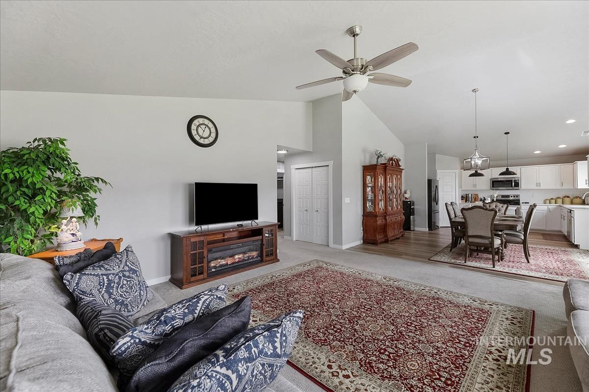 1459 W Julep St, Meridian, Idaho 83642, 4 Bedrooms, 2 Bathrooms, Residential For Sale, Price $549,990,MLS 98984265