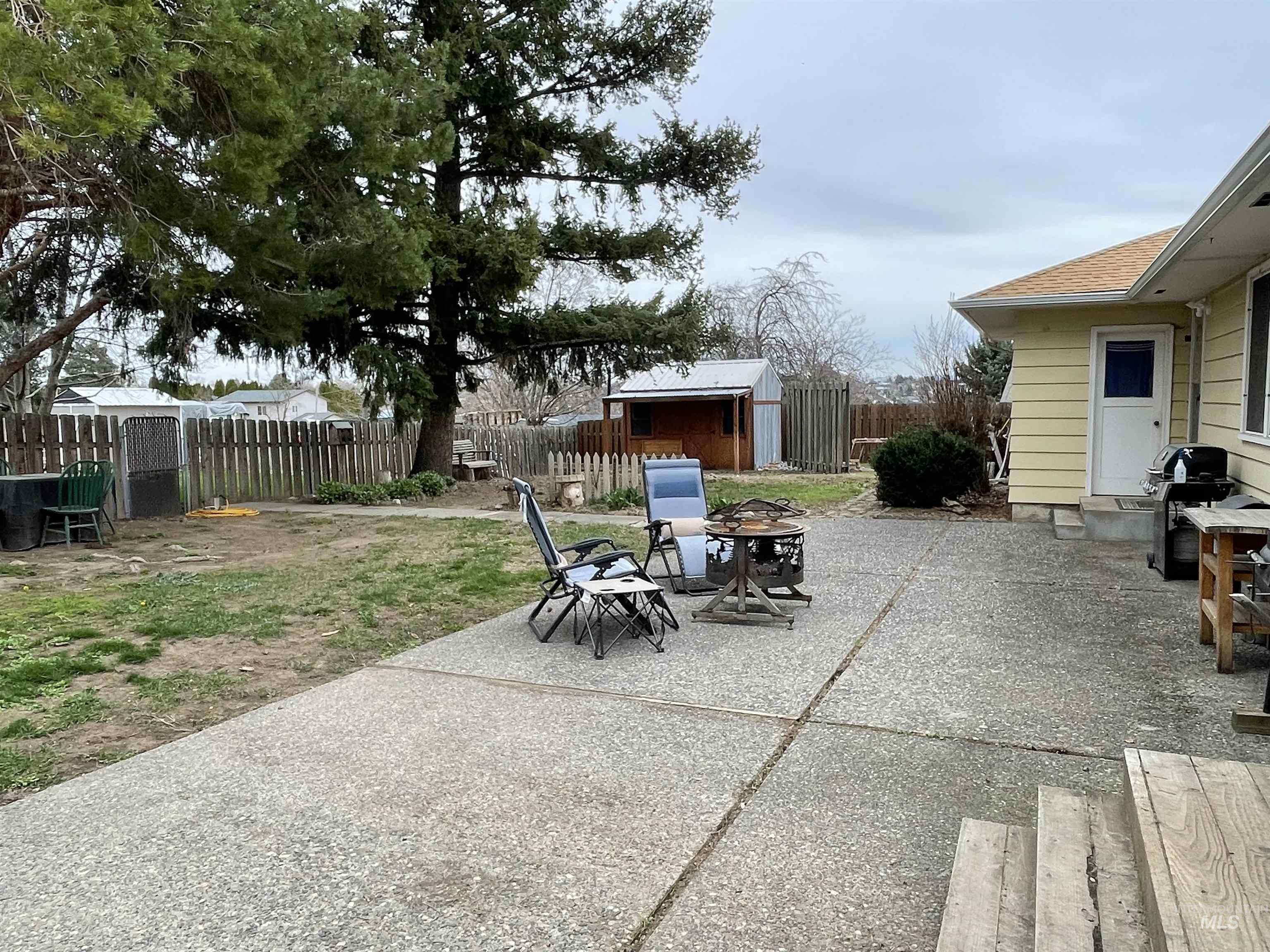 1701 Richardson Ave, Lewiston, Idaho 83501, 4 Bedrooms, 2 Bathrooms, Residential For Sale, Price $419,000,MLS 98984268