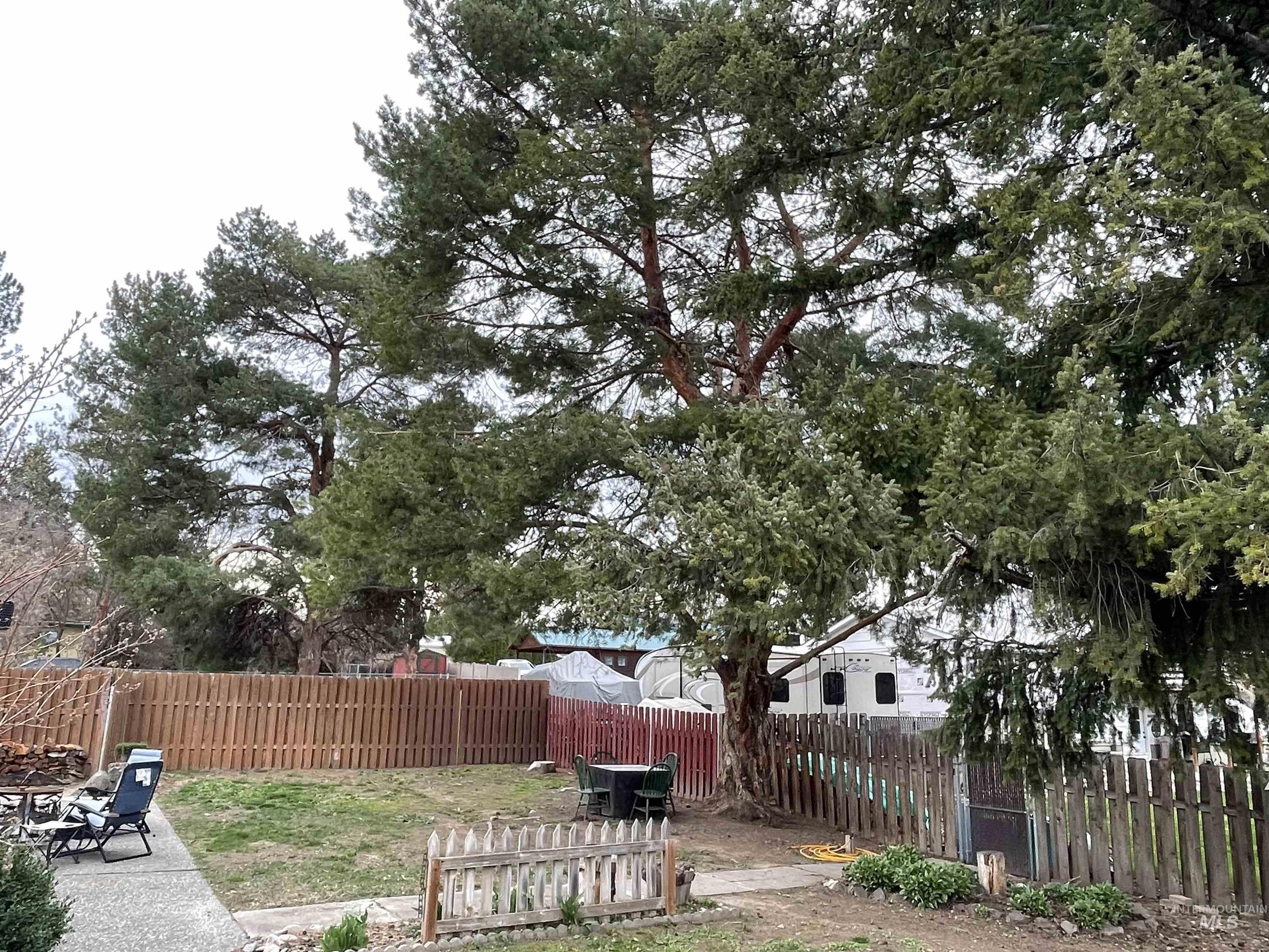 1701 Richardson Ave, Lewiston, Idaho 83501, 4 Bedrooms, 2 Bathrooms, Residential For Sale, Price $419,000,MLS 98984268