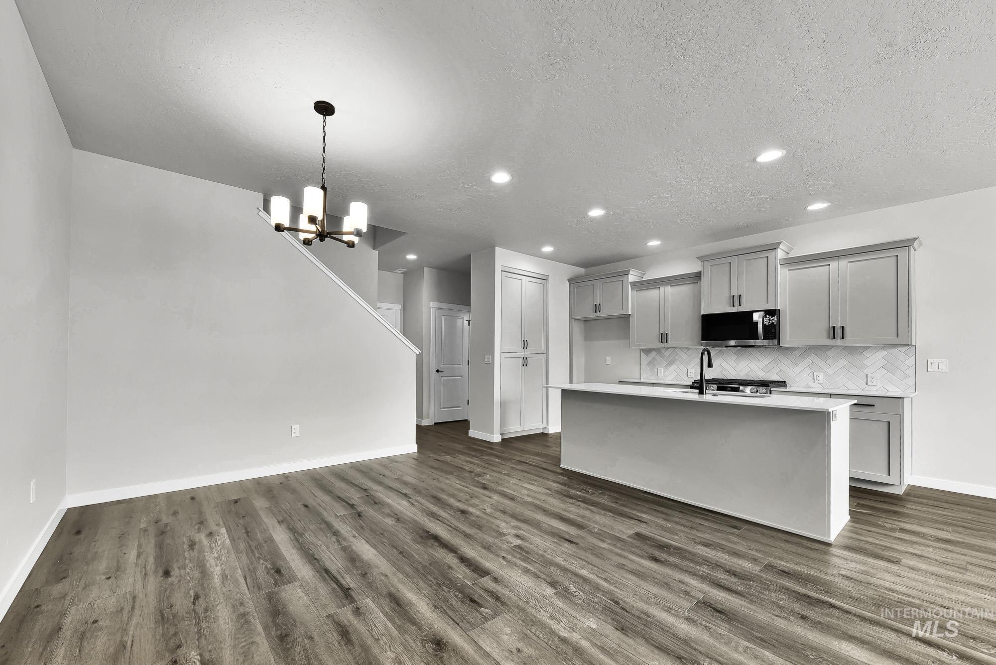 409 N Zimmerman Way, Meridian, Idaho 83642, 3 Bedrooms, 2.5 Bathrooms, Residential For Sale, Price $392,900, 98984271