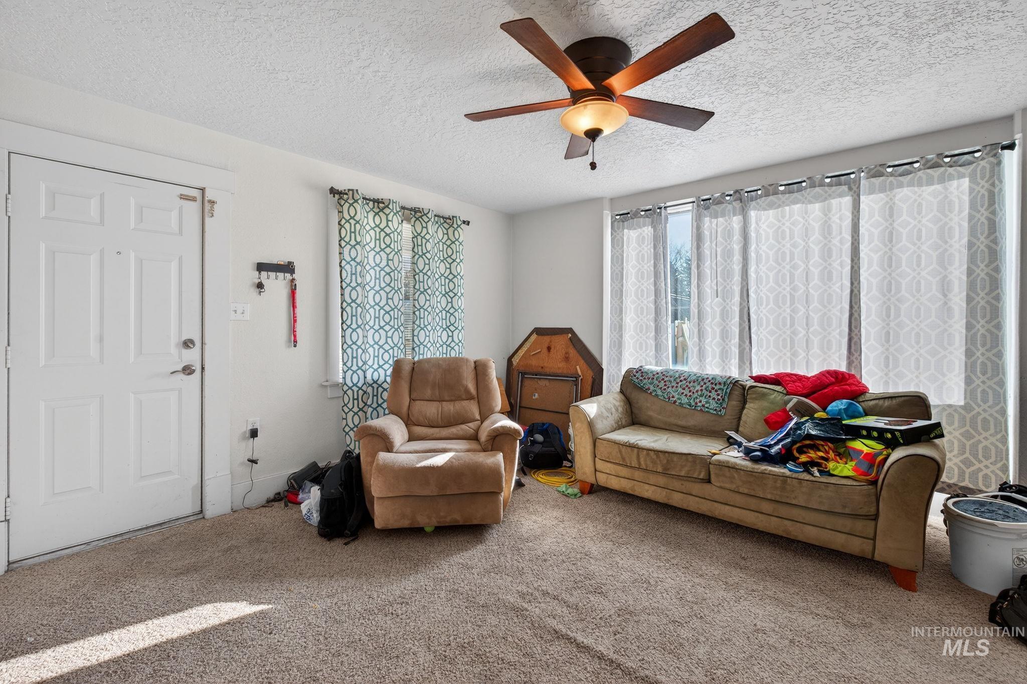 208 S 4th W St., Preston, Idaho 83263, 3 Bedrooms, 1 Bathroom, Residential For Sale, Price $279,900,MLS 98984273