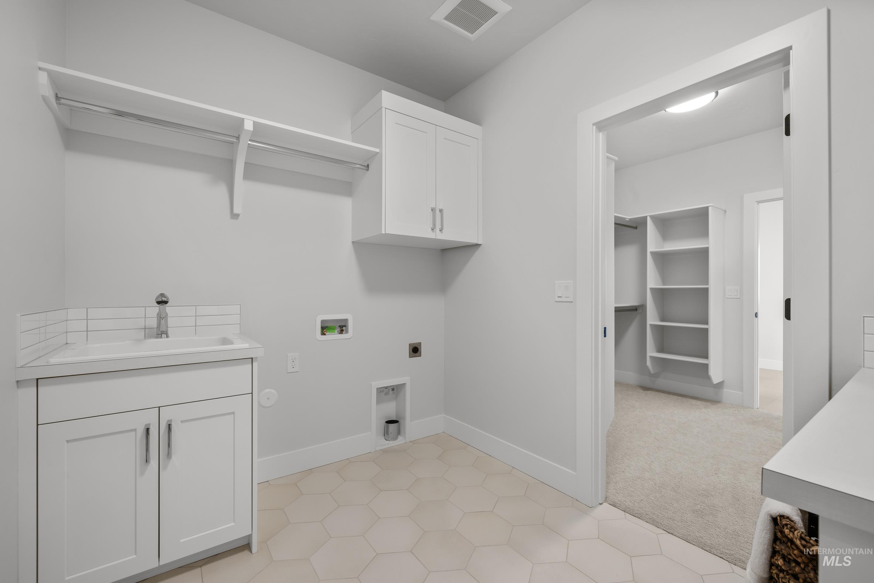 Lot 3 Blk 8 E Dart Drive, Boise, Idaho 83716, 3 Bedrooms, 3.5 Bathrooms, Residential For Sale, Price $799,900, 98984274