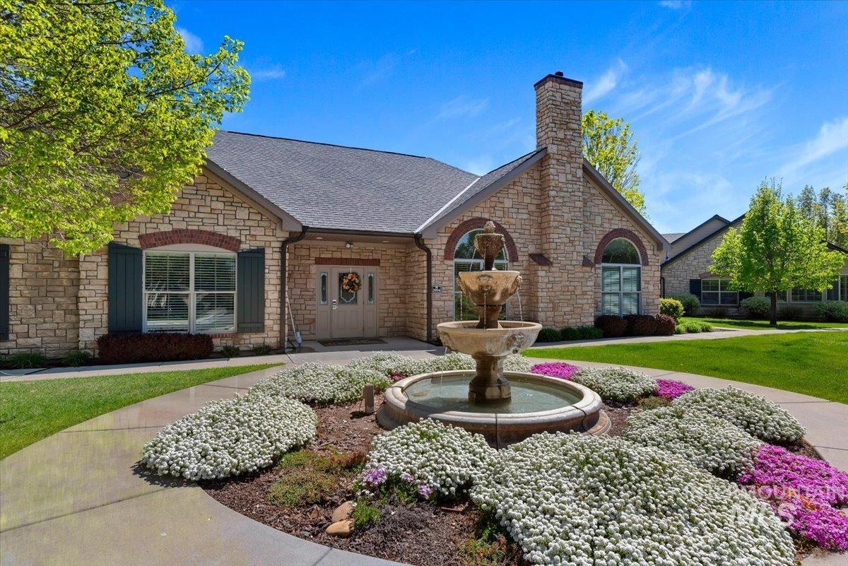 2970 N Cloverdale Rd, Boise, Idaho 83713-4914, 3 Bedrooms, 2 Bathrooms, Residential For Sale, Price $450,000, 98984277