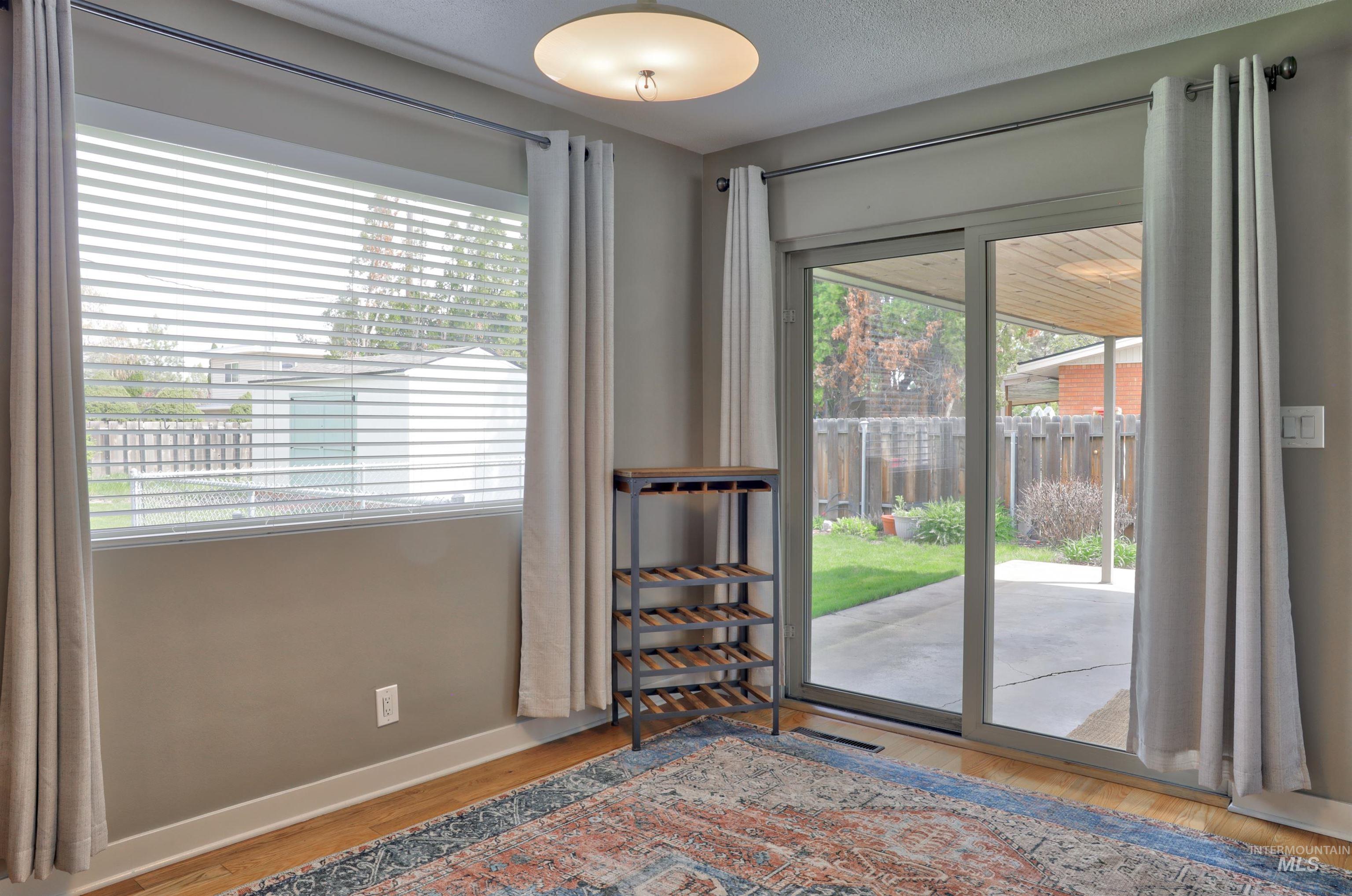 512 W Colorado, Nampa, Idaho 83686, 3 Bedrooms, 1.5 Bathrooms, Residential For Sale, Price $469,900, 98984280