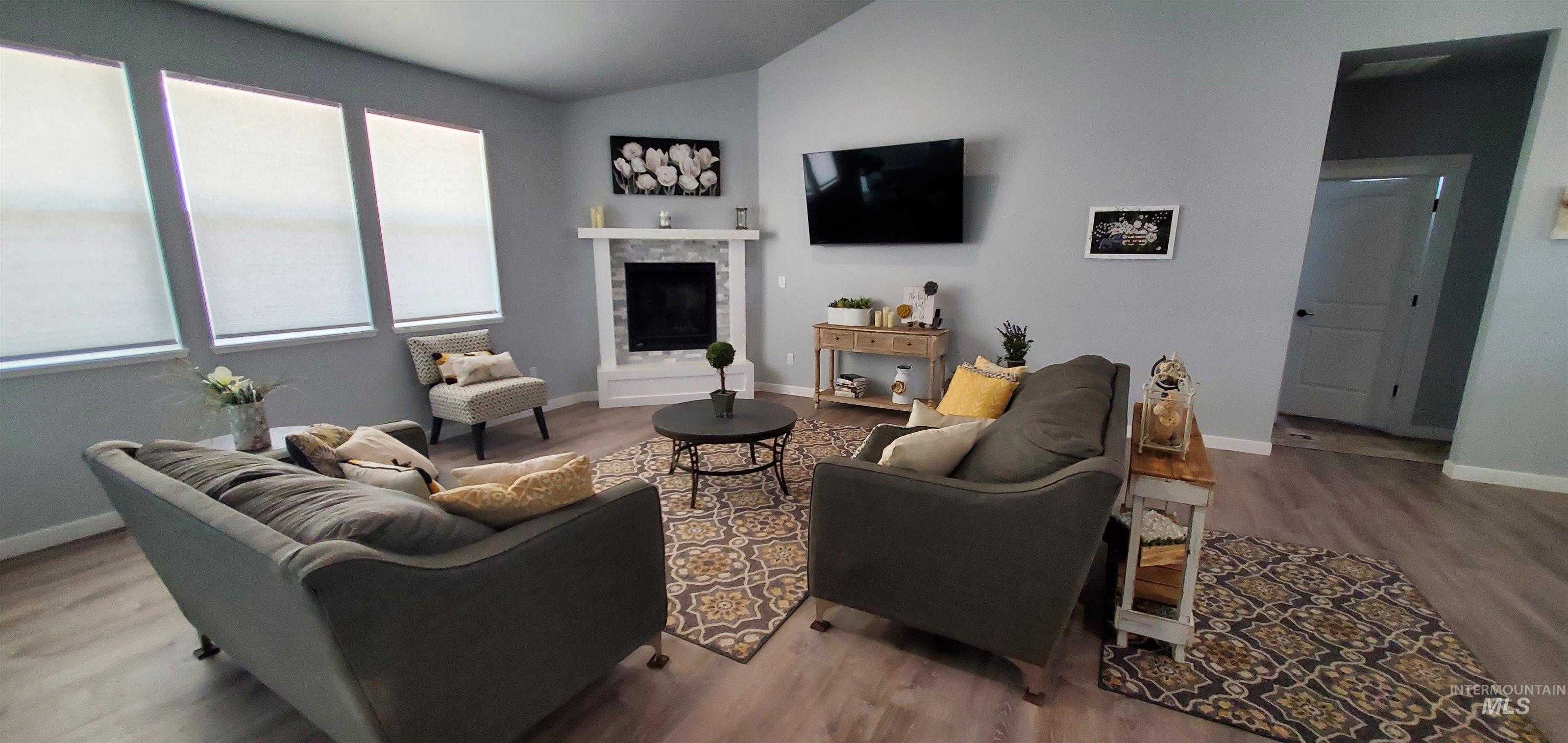 9279 Rolling Hills Ct, Nampa, Idaho 83686-9508, 3 Bedrooms, 2.5 Bathrooms, Residential For Sale, Price $649,900, 98984282