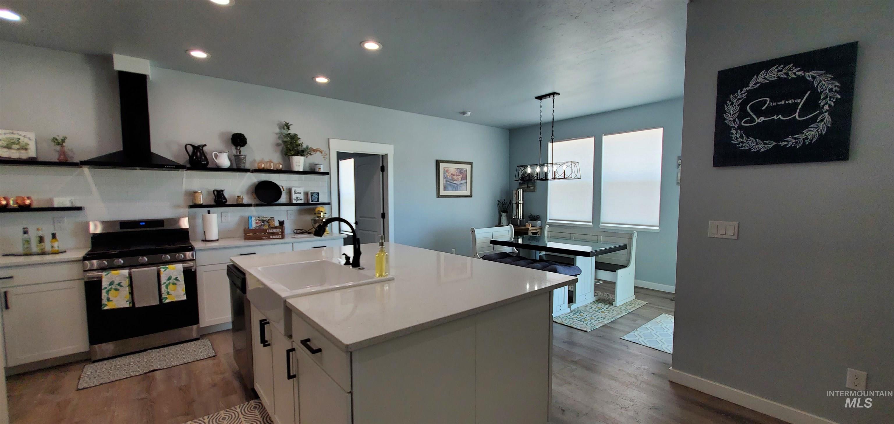 9279 Rolling Hills Ct, Nampa, Idaho 83686-9508, 3 Bedrooms, 2.5 Bathrooms, Residential For Sale, Price $649,900, 98984282