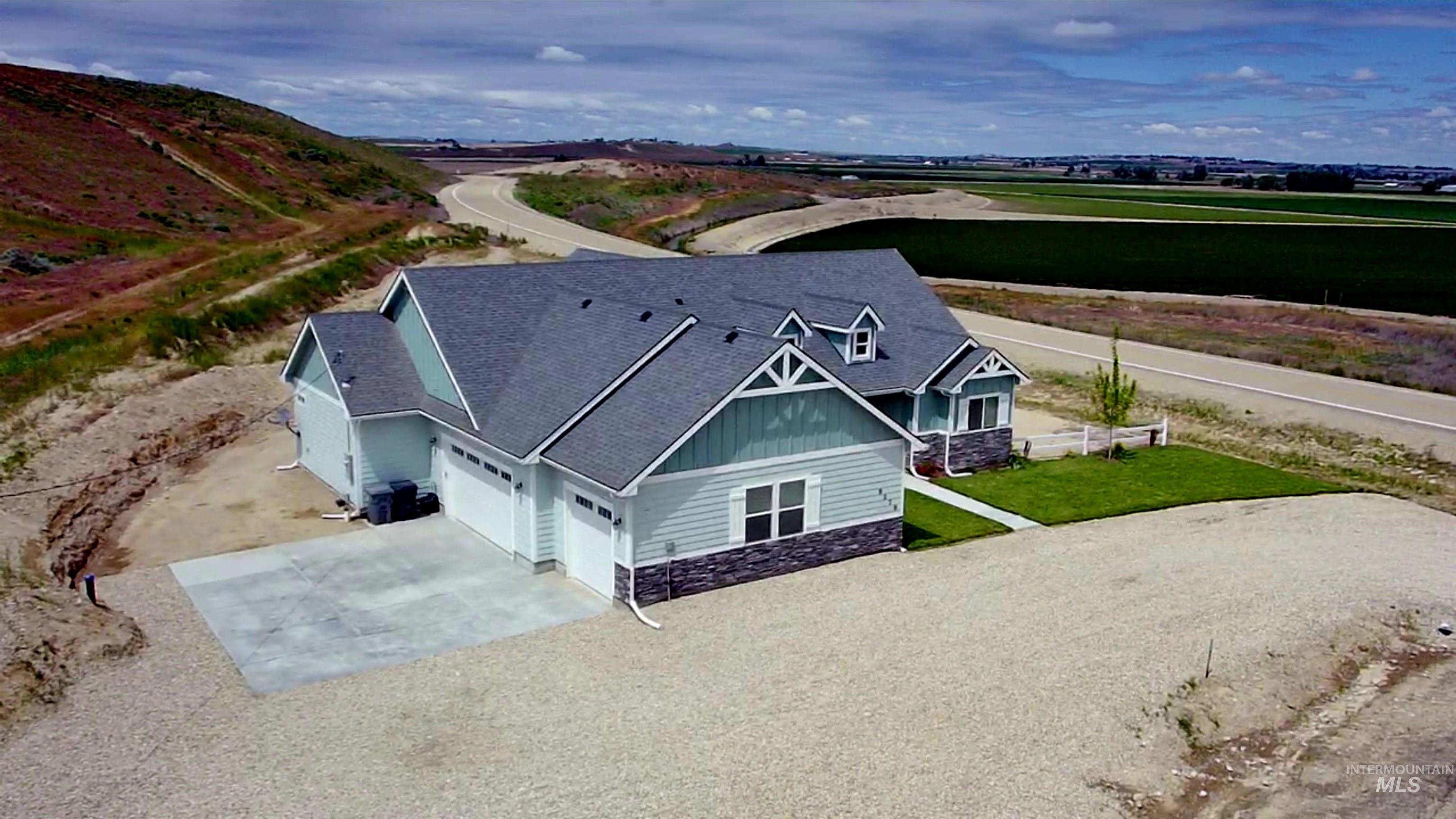 9279 Rolling Hills Ct, Nampa, Idaho 83686, 3 Bedrooms, 2.5 Bathrooms, Residential For Sale, Price $629,900, 98984282