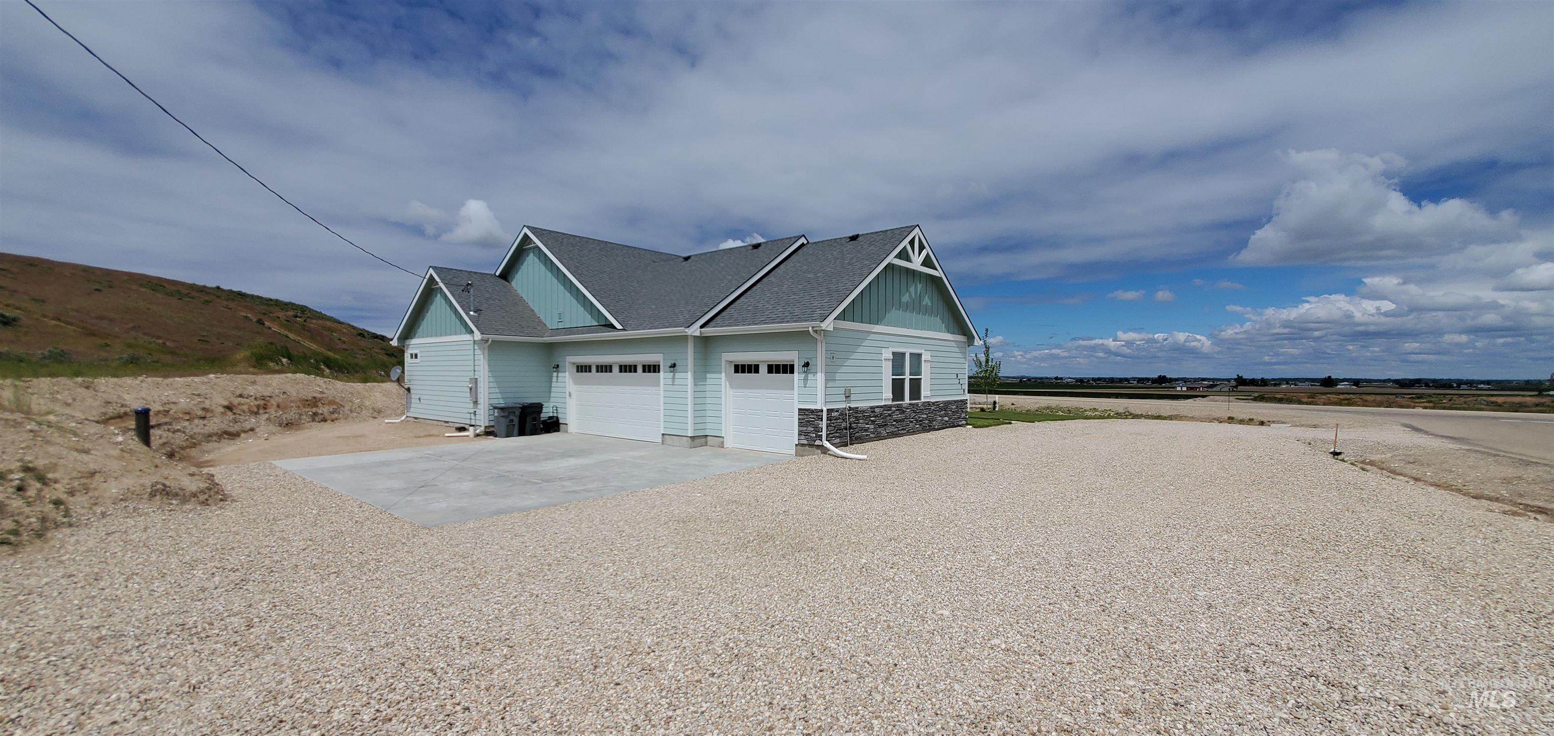 9279 Rolling Hills Ct, Nampa, Idaho 83686, 3 Bedrooms, 2.5 Bathrooms, Residential For Sale, Price $629,900, 98984282