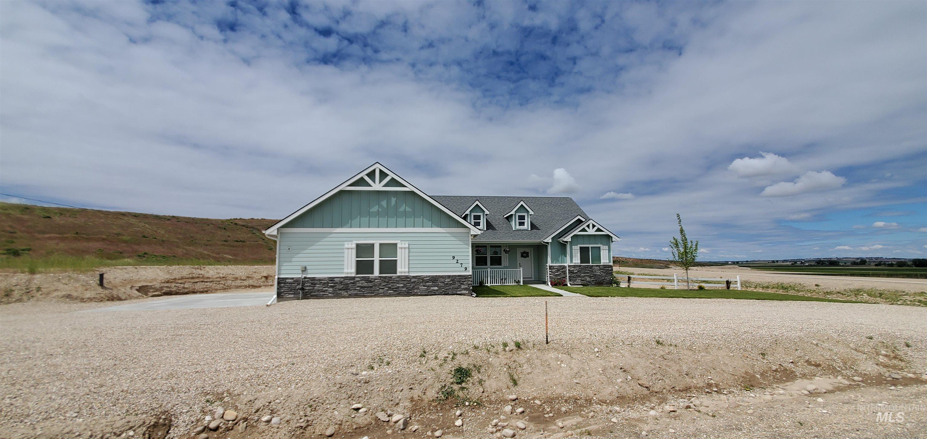 9279 Rolling Hills Ct, Nampa, Idaho 83686, 3 Bedrooms, 2.5 Bathrooms, Residential For Sale, Price $629,900, 98984282