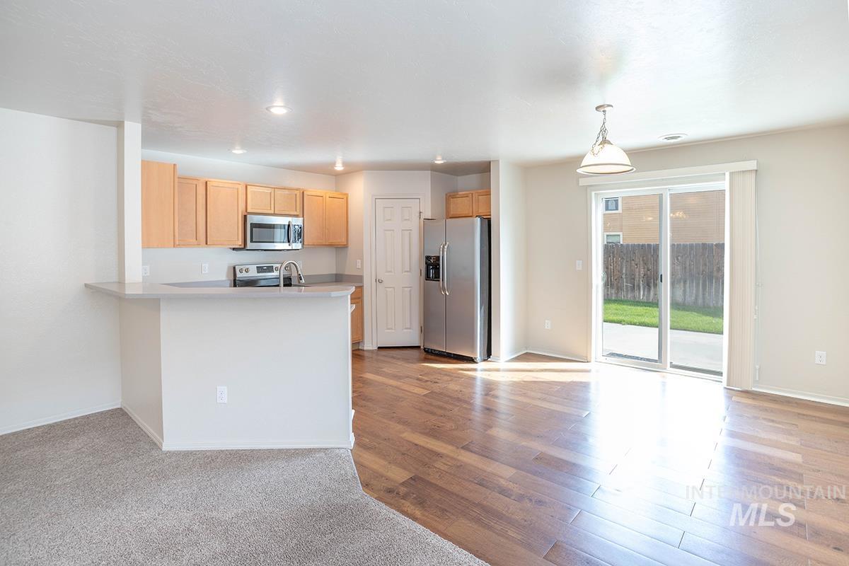 4282 S Glenmere Way, Meridian, Idaho 83642, 3 Bedrooms, 2 Bathrooms, Residential For Sale, Price $399,900, 98984283