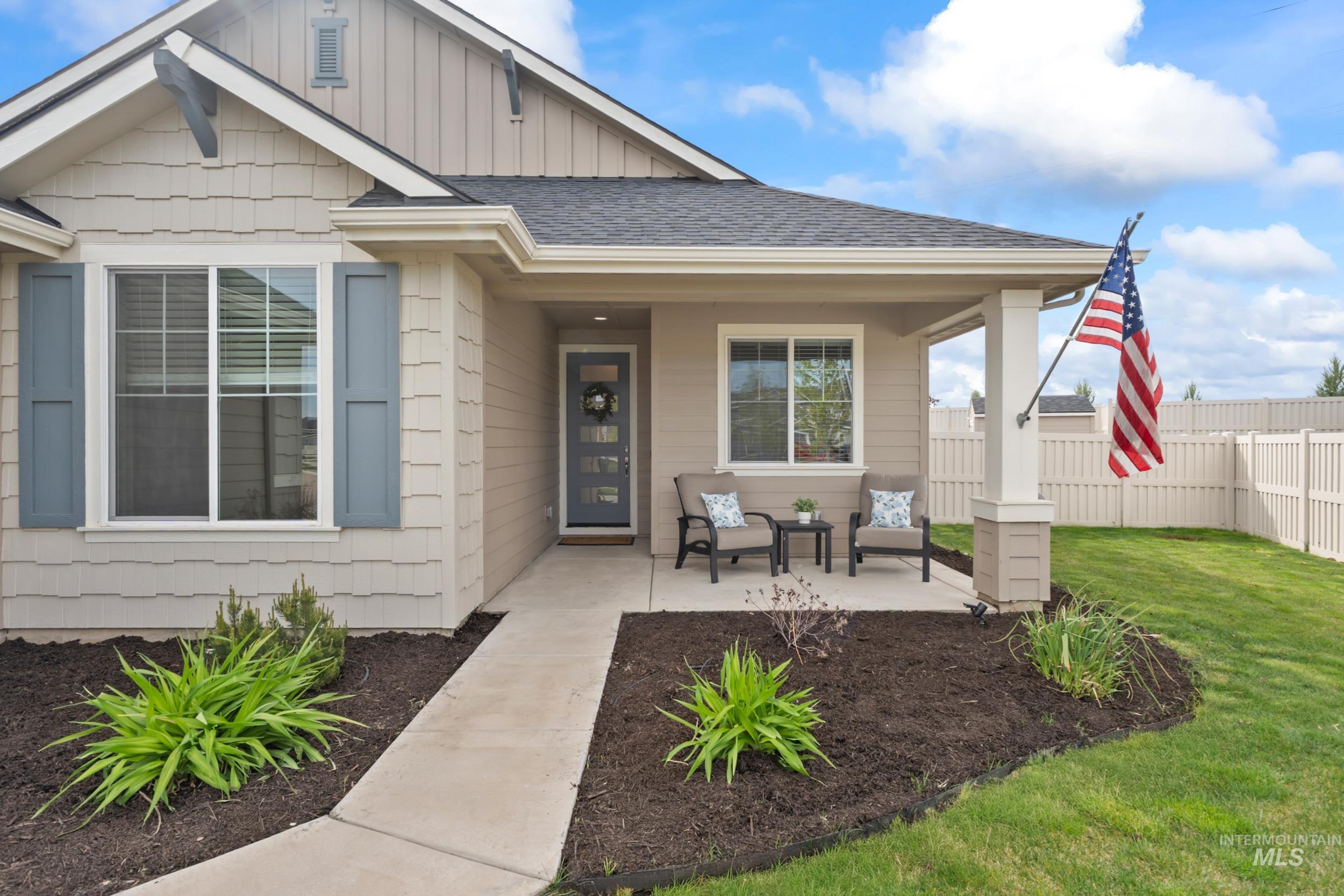 1403 N N Concha Ct., Middleton, Idaho 83644, 3 Bedrooms, 2 Bathrooms, Residential For Sale, Price $569,000, 98984284