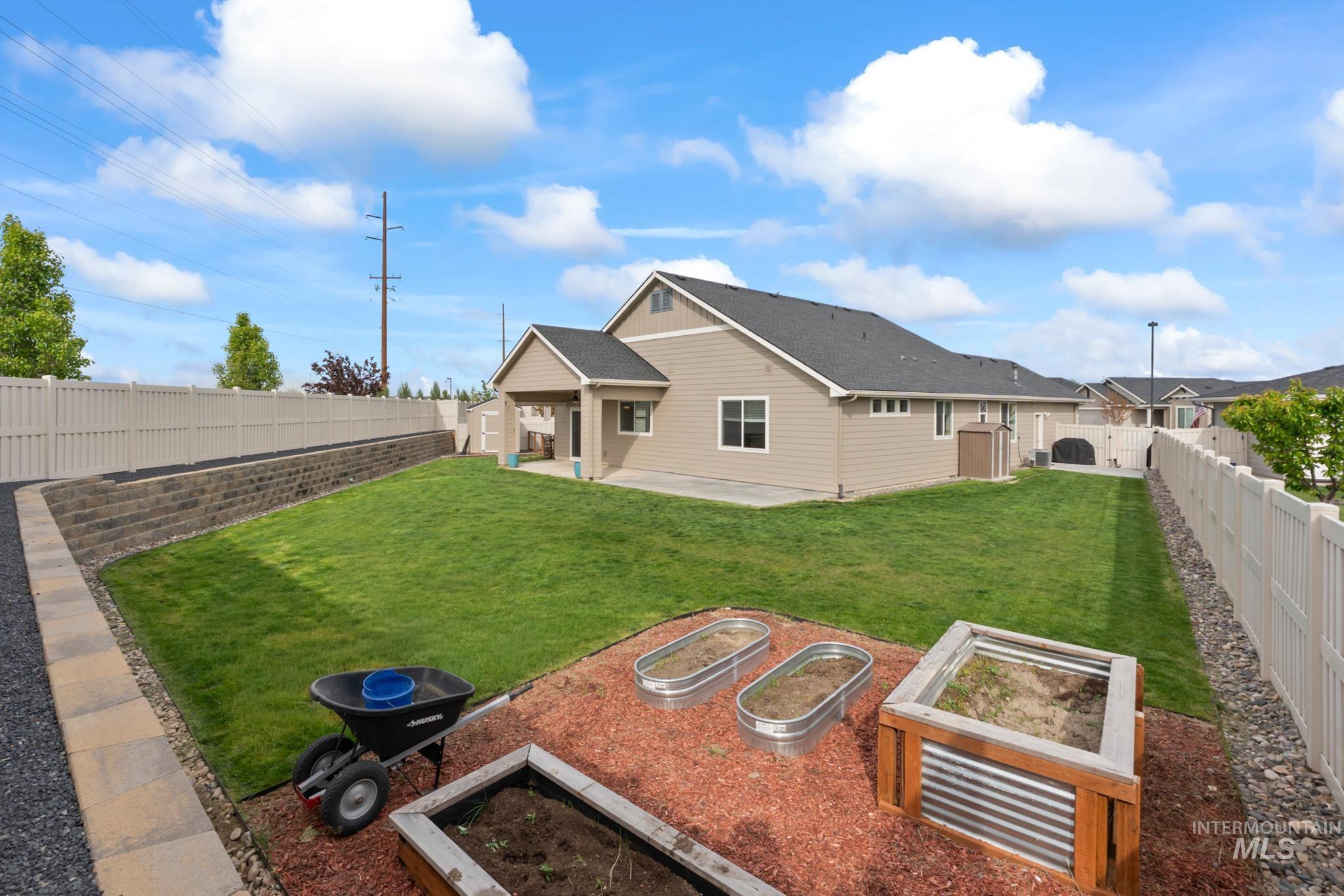 1403 N N Concha Ct., Middleton, Idaho 83644, 3 Bedrooms, 2 Bathrooms, Residential For Sale, Price $524,900, 98984284