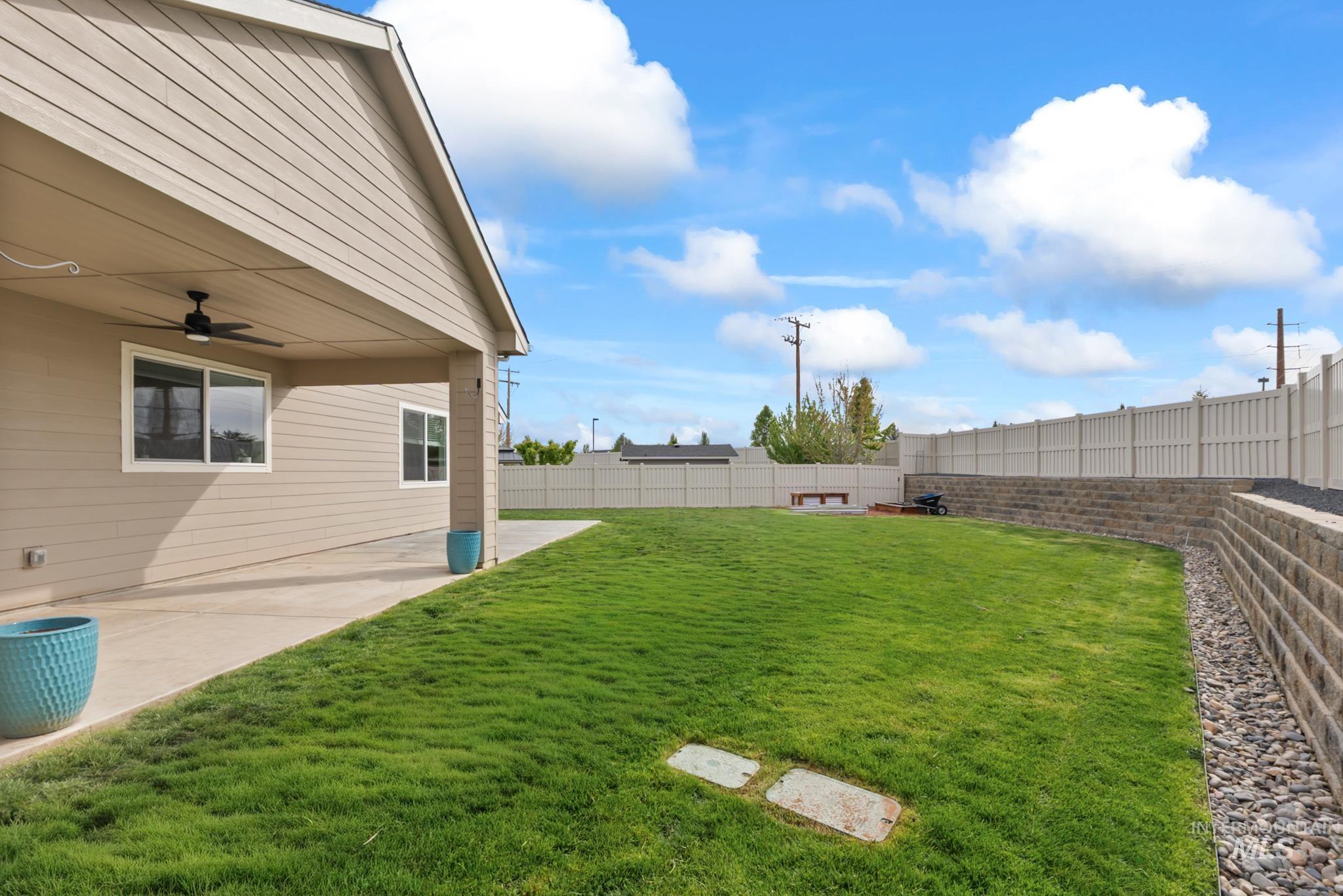 1403 N N Concha Ct., Middleton, Idaho 83644, 3 Bedrooms, 2 Bathrooms, Residential For Sale, Price $524,900, 98984284
