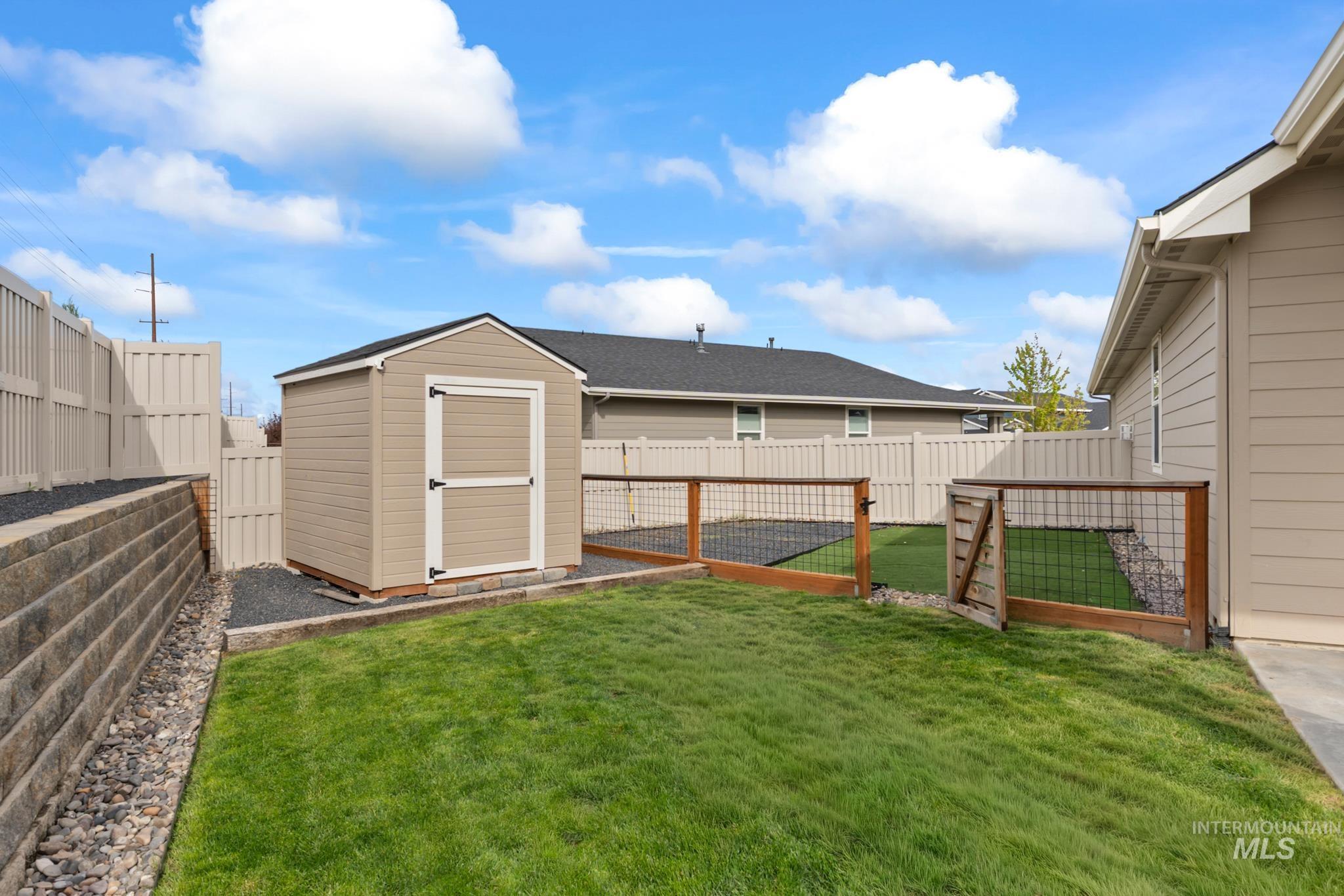 1403 N N Concha Ct., Middleton, Idaho 83644, 3 Bedrooms, 2 Bathrooms, Residential For Sale, Price $524,900, 98984284
