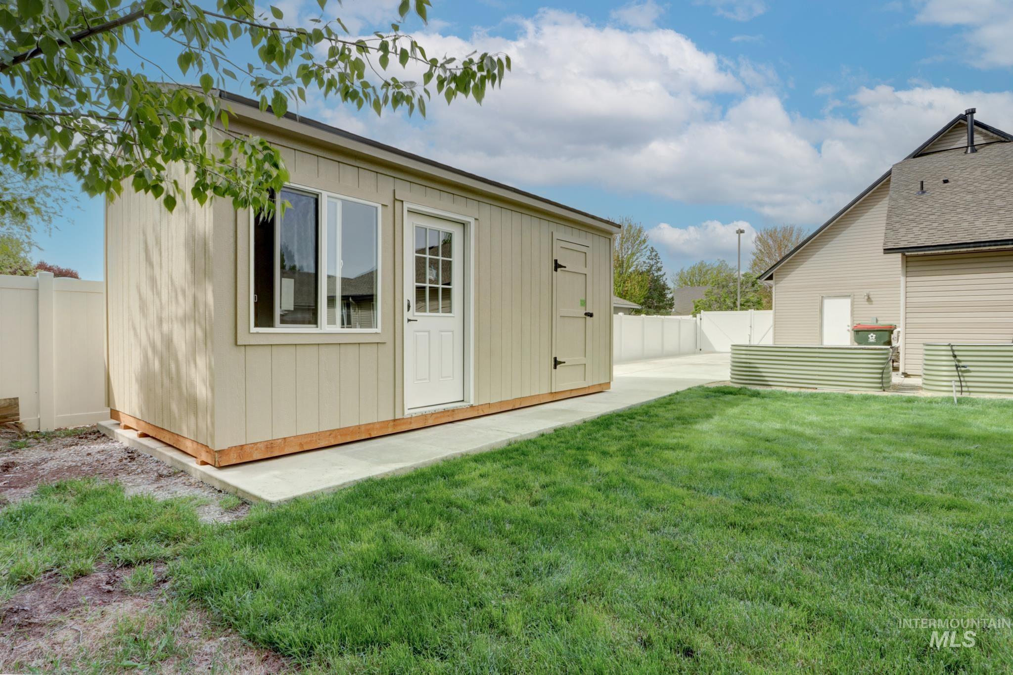 2096 S Alaska Way, Meridian, Idaho 83642, 4 Bedrooms, 2 Bathrooms, Residential For Sale, Price $499,900, 98984285