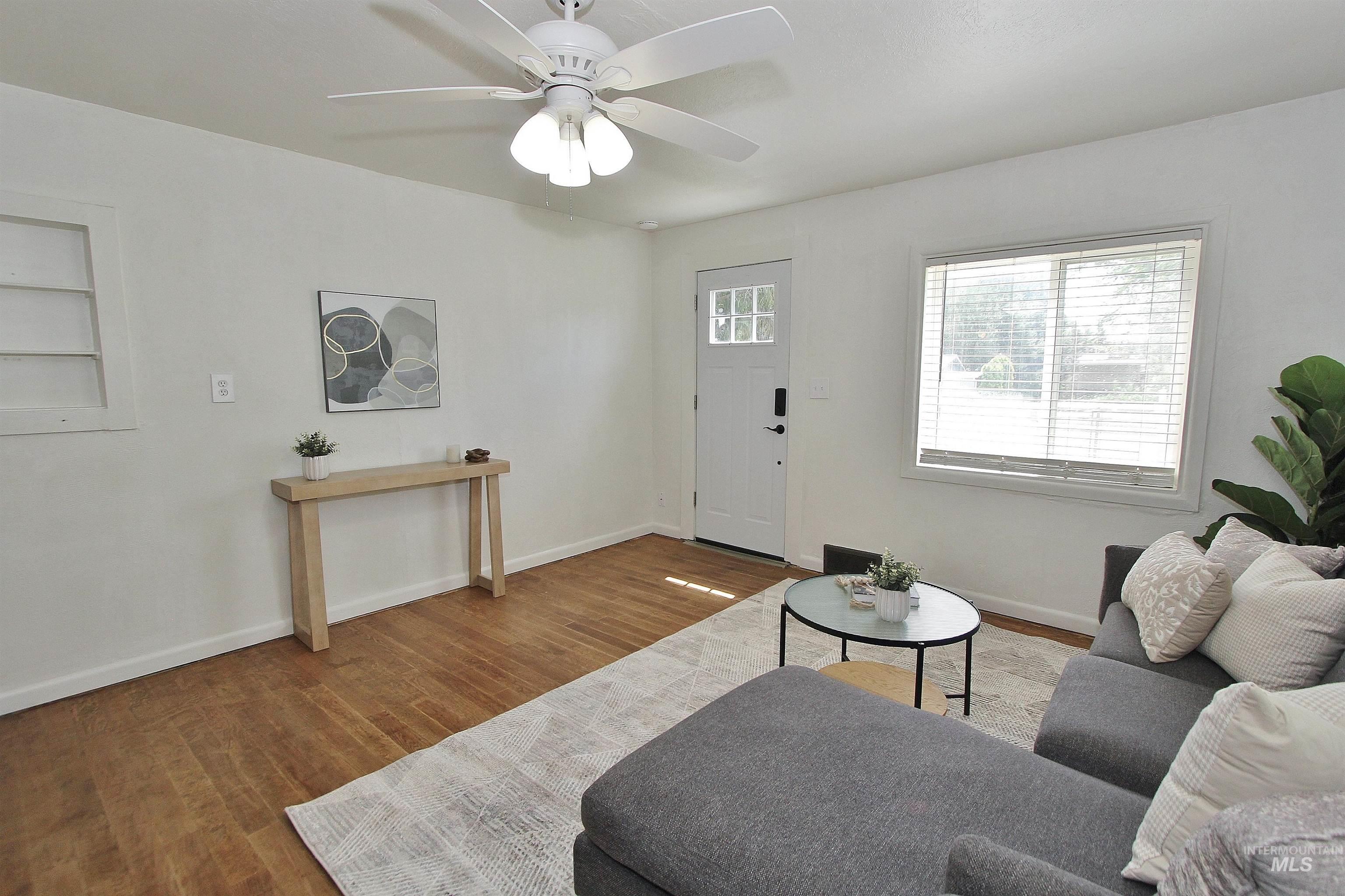 2124 S Kerr St, Boise, Idaho 83705, 2 Bedrooms, 1 Bathroom, Residential For Sale, Price $418,000, 98984295