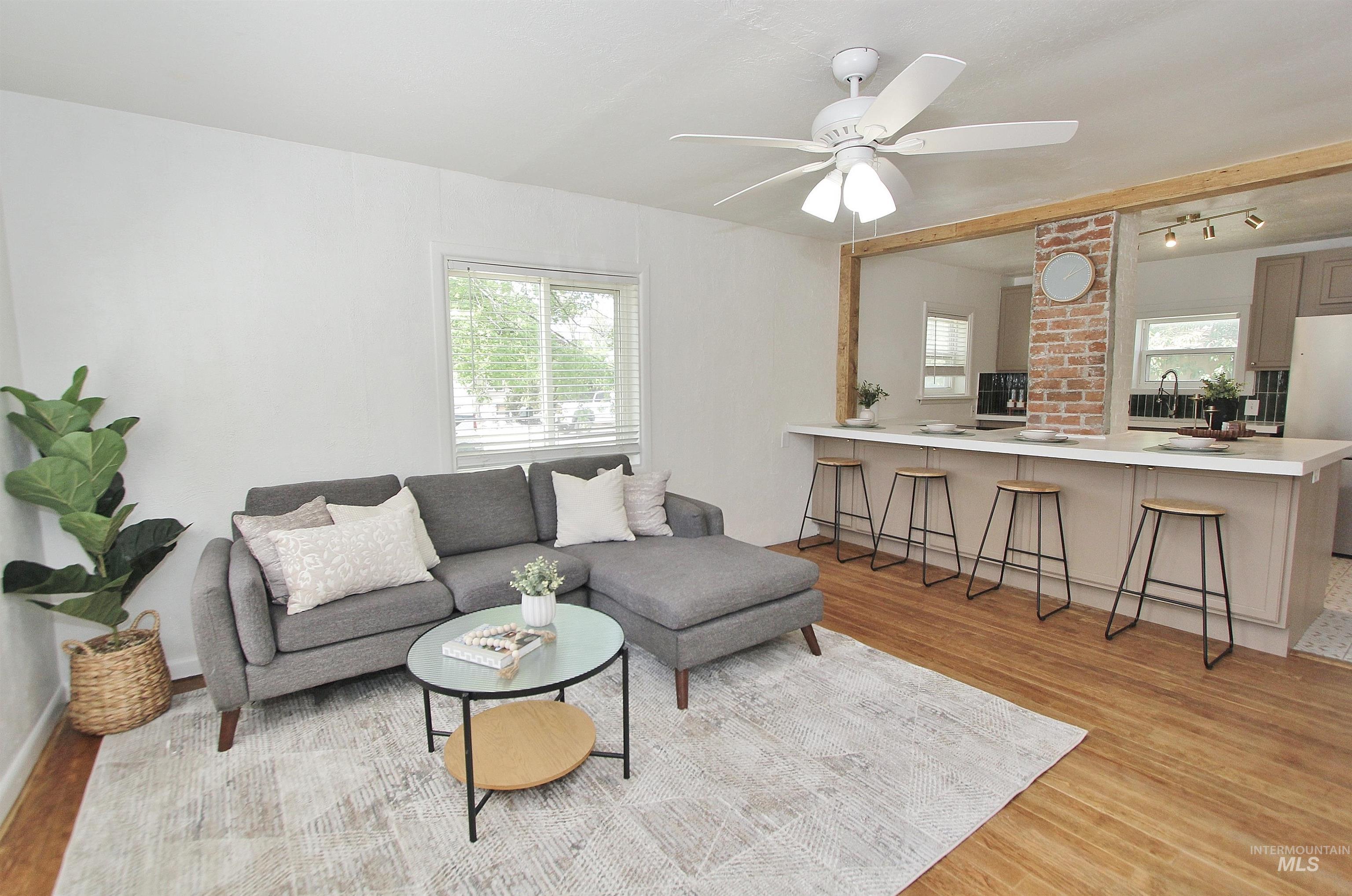 2124 S Kerr St, Boise, Idaho 83705, 2 Bedrooms, 1 Bathroom, Residential For Sale, Price $418,000, 98984295