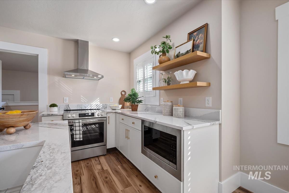 424 6th Ave. S., Nampa, Idaho 83651, 2 Bedrooms, 2 Bathrooms, Residential For Sale, Price $399,900, 98984297