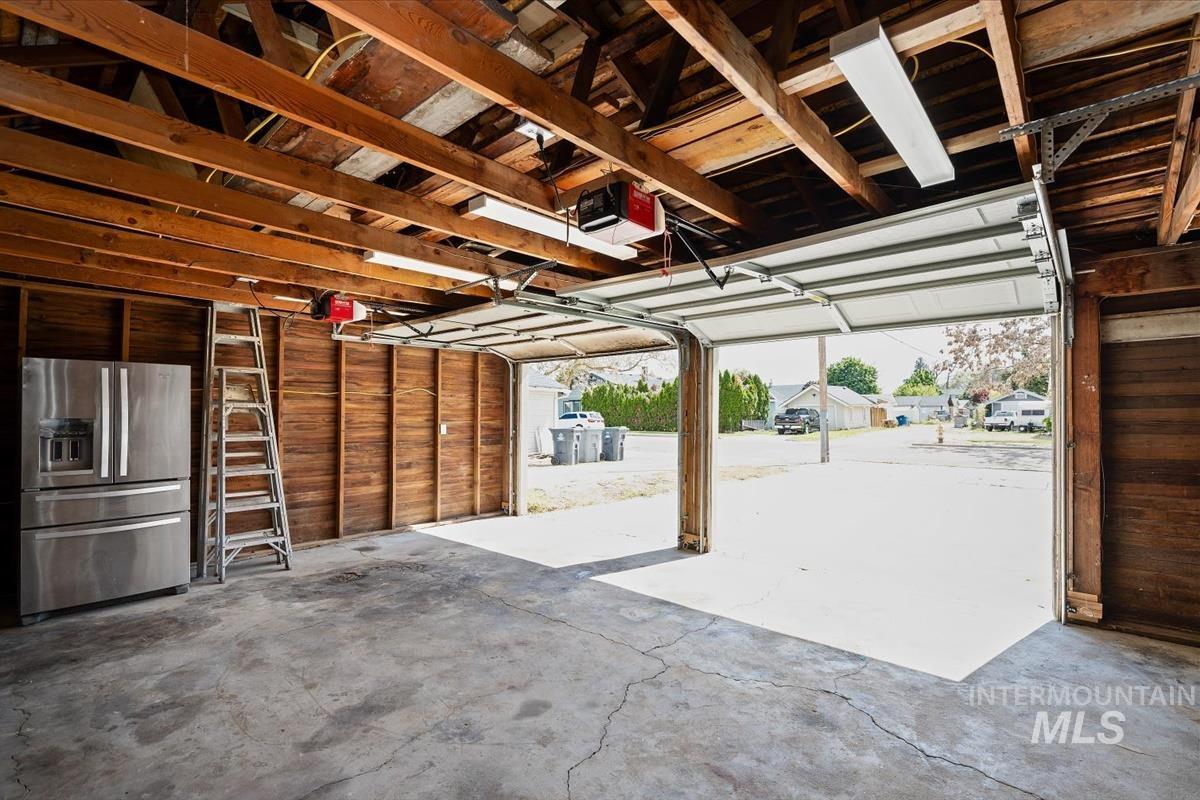 424 6th Ave. S., Nampa, Idaho 83651, 2 Bedrooms, 2 Bathrooms, Residential For Sale, Price $399,900, 98984297