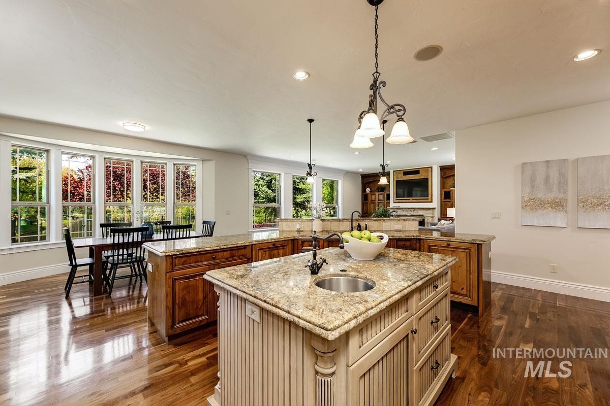 1647 S Aspen River Way, Eagle, Idaho 83616, 4 Bedrooms, 3.5 Bathrooms, Residential For Sale, Price $1,699,900, 98984311