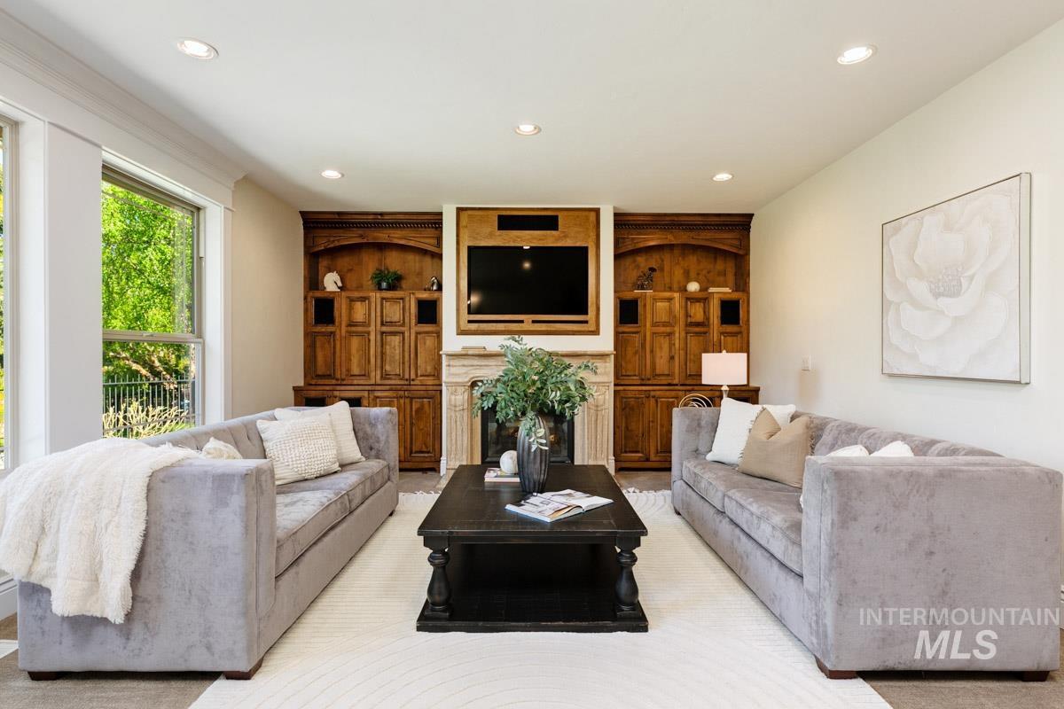 1647 S Aspen River Way, Eagle, Idaho 83616, 4 Bedrooms, 3.5 Bathrooms, Residential For Sale, Price $1,699,900, 98984311