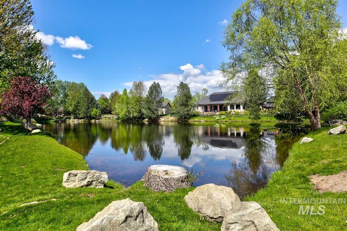 1647 S Aspen River Way, Eagle, Idaho 83616, 4 Bedrooms, 3.5 Bathrooms, Residential For Sale, Price $1,699,900, 98984311