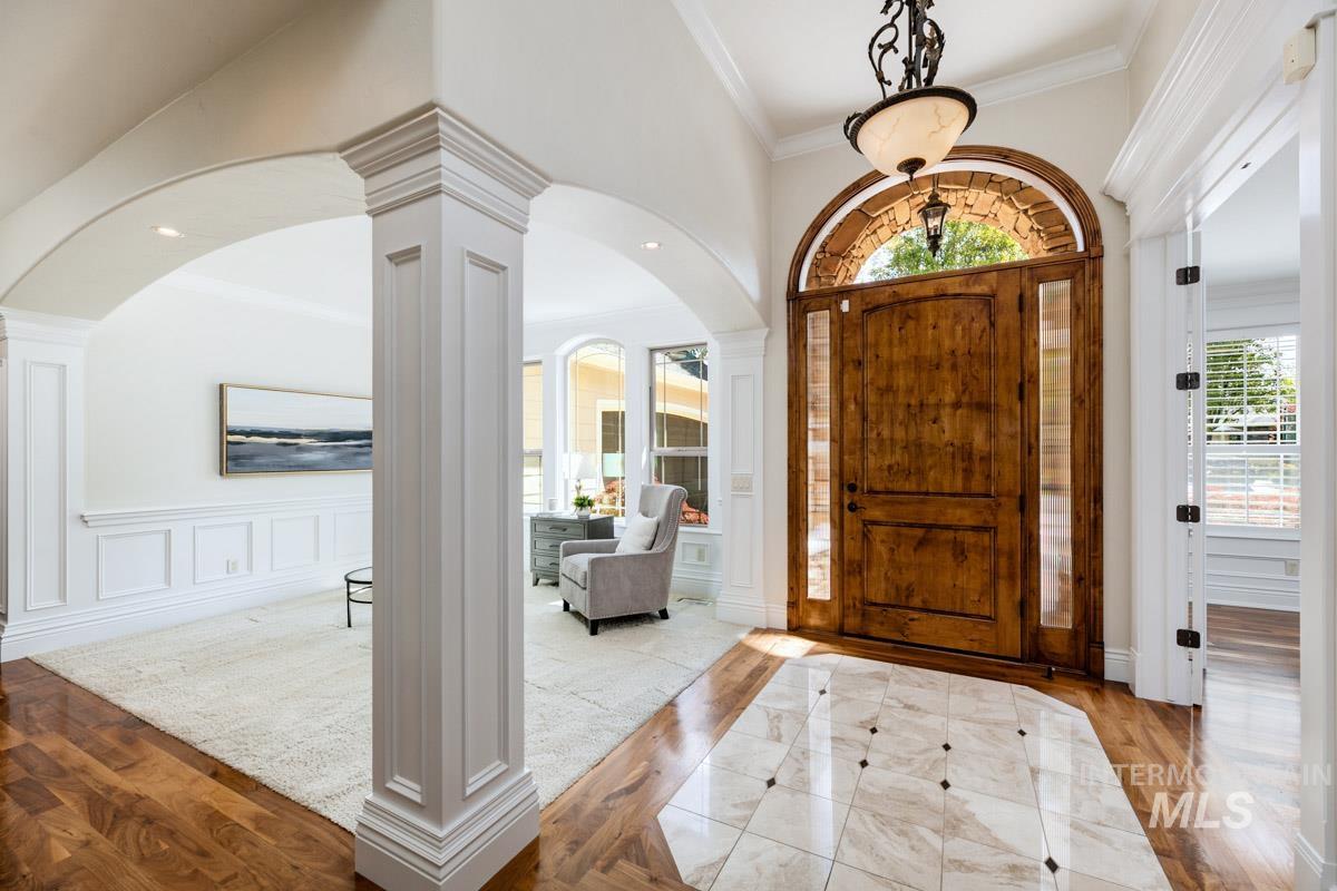 1647 S Aspen River Way, Eagle, Idaho 83616, 4 Bedrooms, 3.5 Bathrooms, Residential For Sale, Price $1,699,900, 98984311