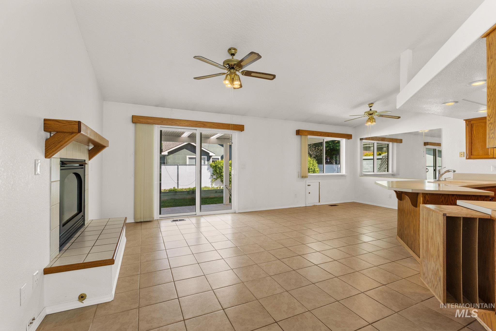 2148 W Sandalwood Dr, Meridian, Idaho 83646, 3 Bedrooms, 2 Bathrooms, Residential For Sale, Price $524,900,MLS 98984318