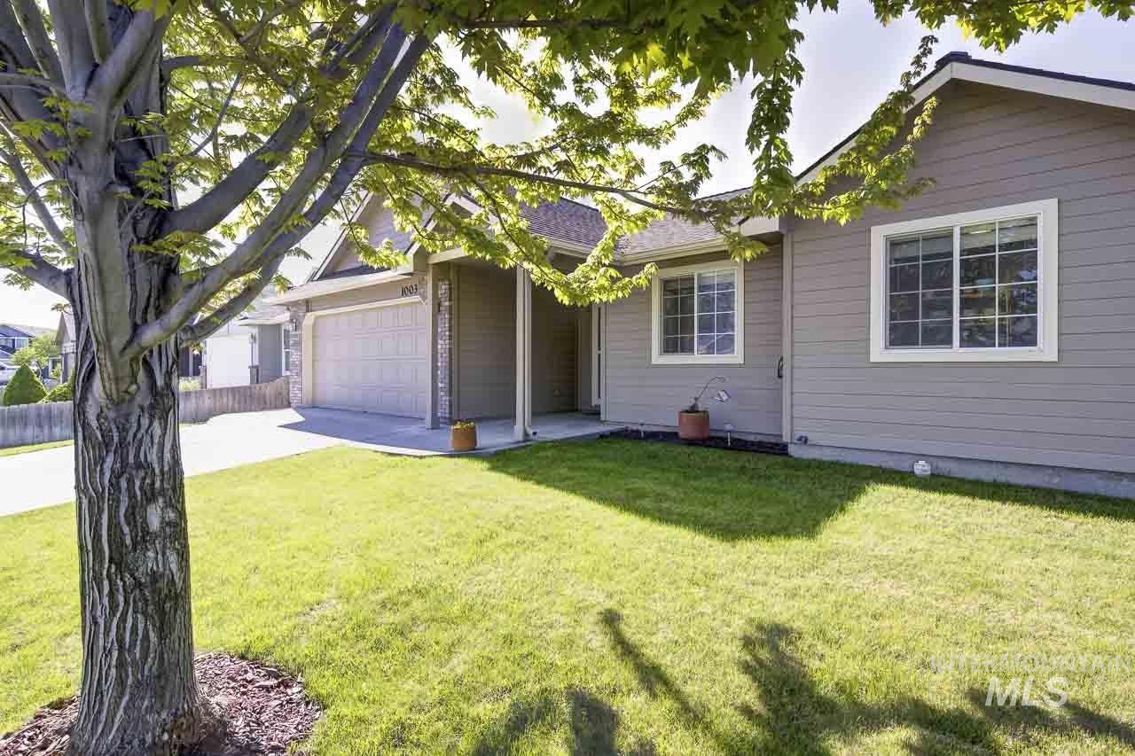 1003 Windsong Ct, Caldwell, Idaho 83605, 3 Bedrooms, 2 Bathrooms, Residential For Sale, Price $370,000,MLS 98984319
