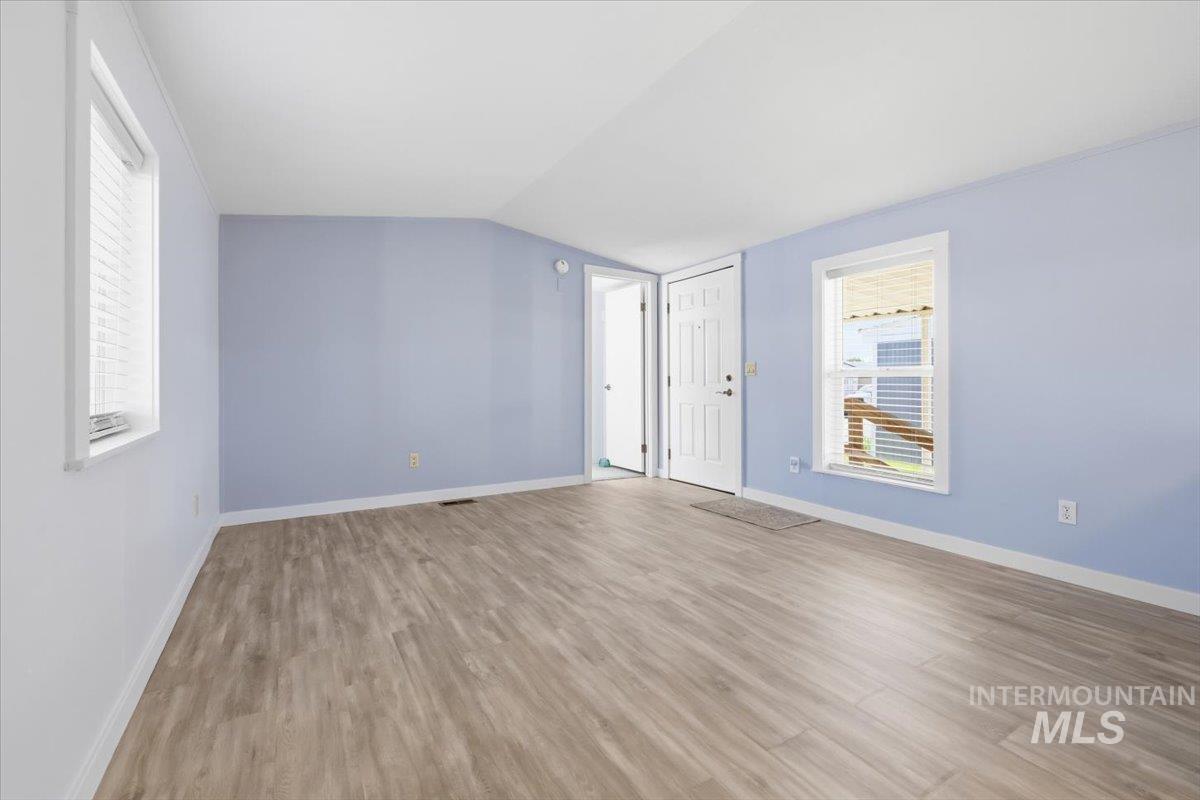 5653 N Fairfax, Garden City, Idaho 83714, 2 Bedrooms, 1 Bathroom, Residential For Sale, Price $115,000, 98984320