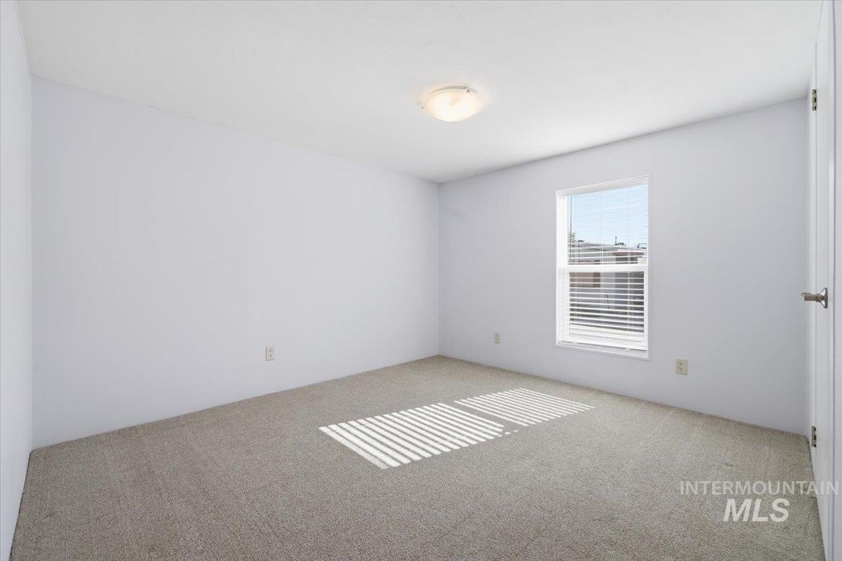 5653 N Fairfax, Garden City, Idaho 83714, 2 Bedrooms, 1 Bathroom, Residential For Sale, Price $115,000, 98984320