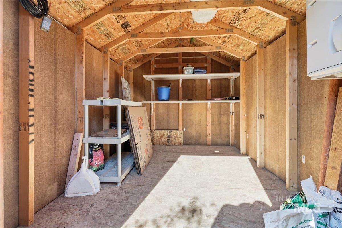 5653 N Fairfax, Garden City, Idaho 83714, 2 Bedrooms, 1 Bathroom, Residential For Sale, Price $115,000, 98984320
