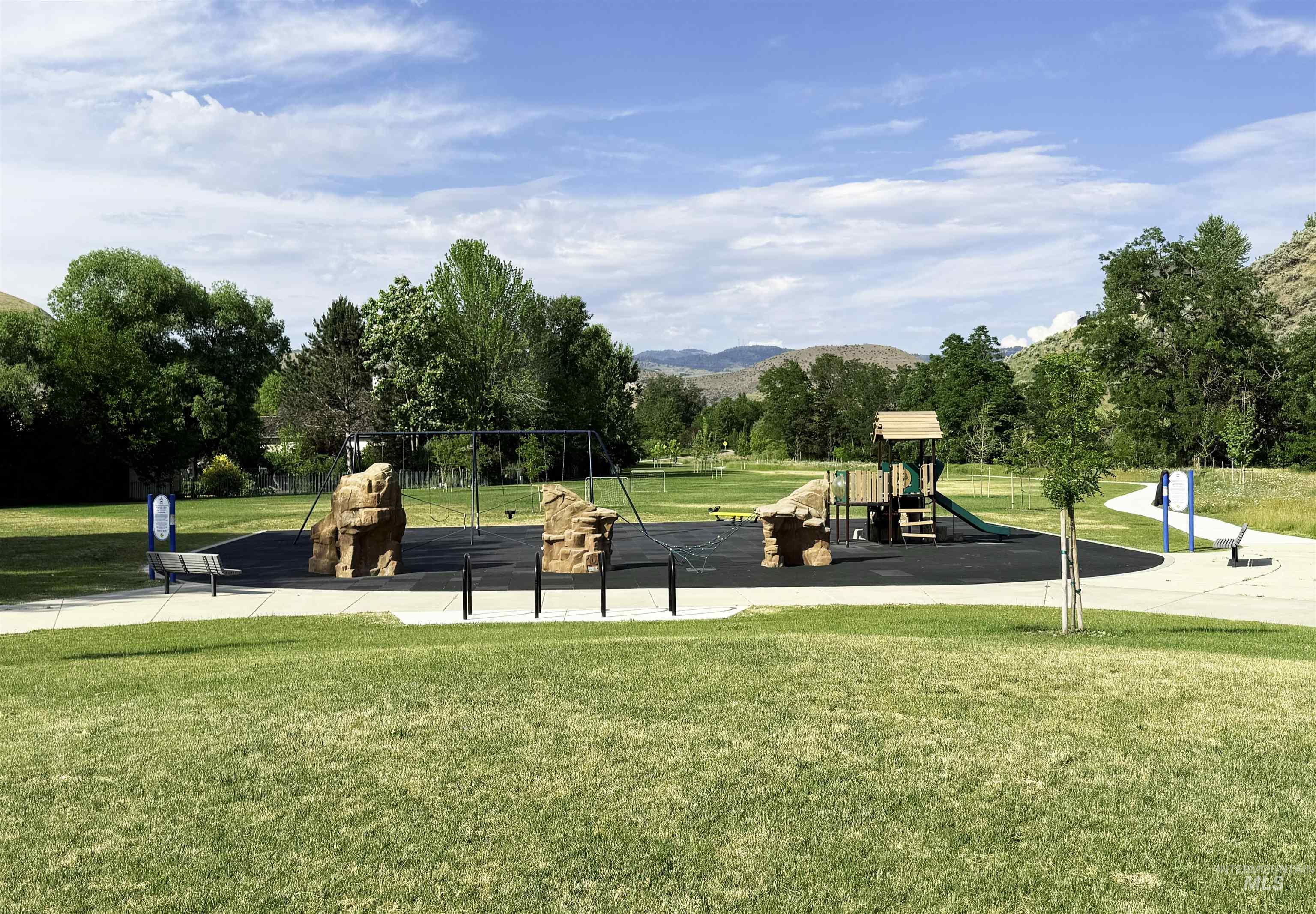 4681 N Villa Ridge Way, Boise, Idaho 83703-4750, 4 Bedrooms, 4.5 Bathrooms, Residential For Sale, Price $1,485,000, 98984322