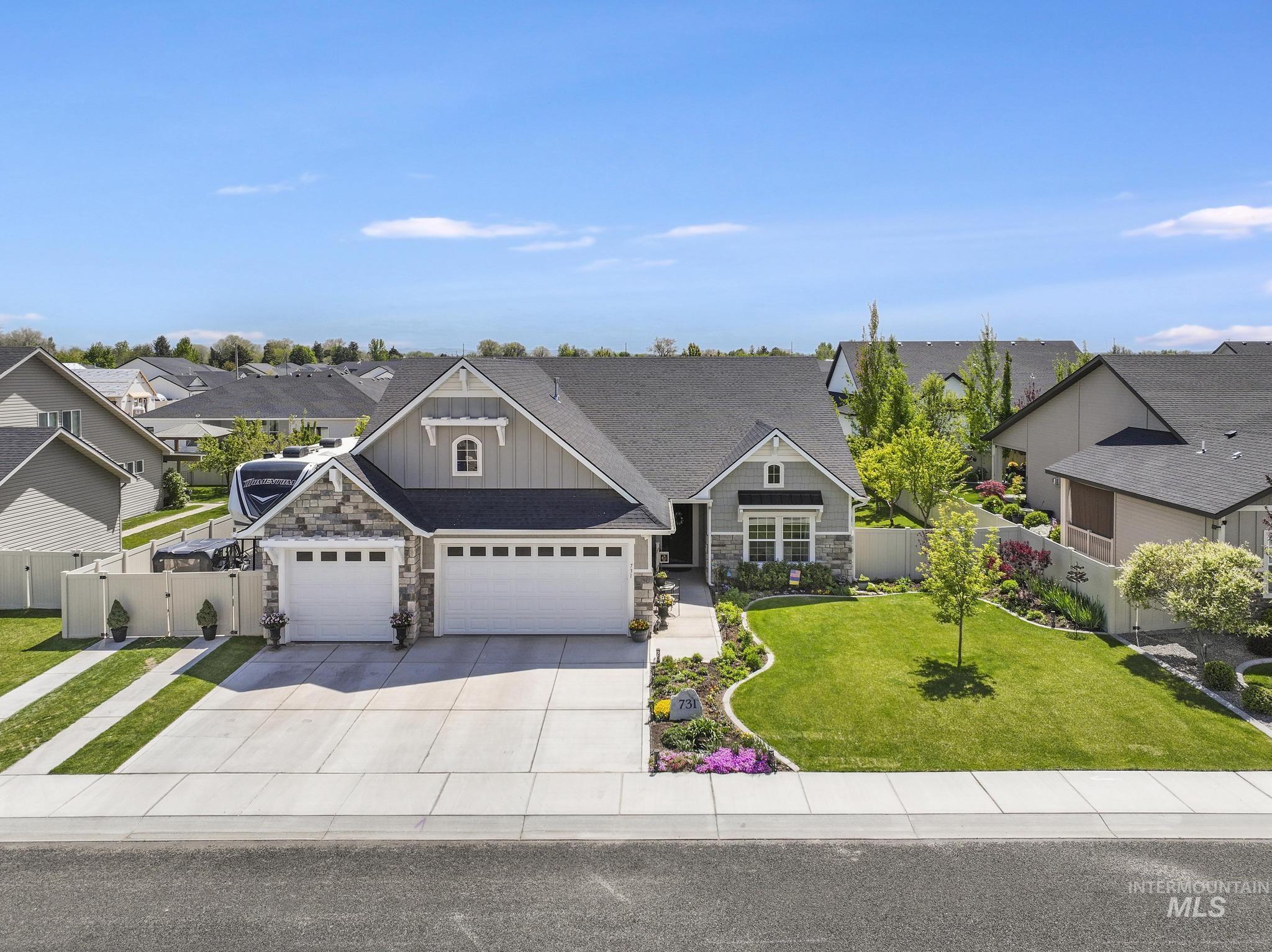 731 Broadmoor Ave, Twin Falls, Idaho 83301-4793, 4 Bedrooms, 3 Bathrooms, Residential For Sale, Price $685,000,MLS 98984323