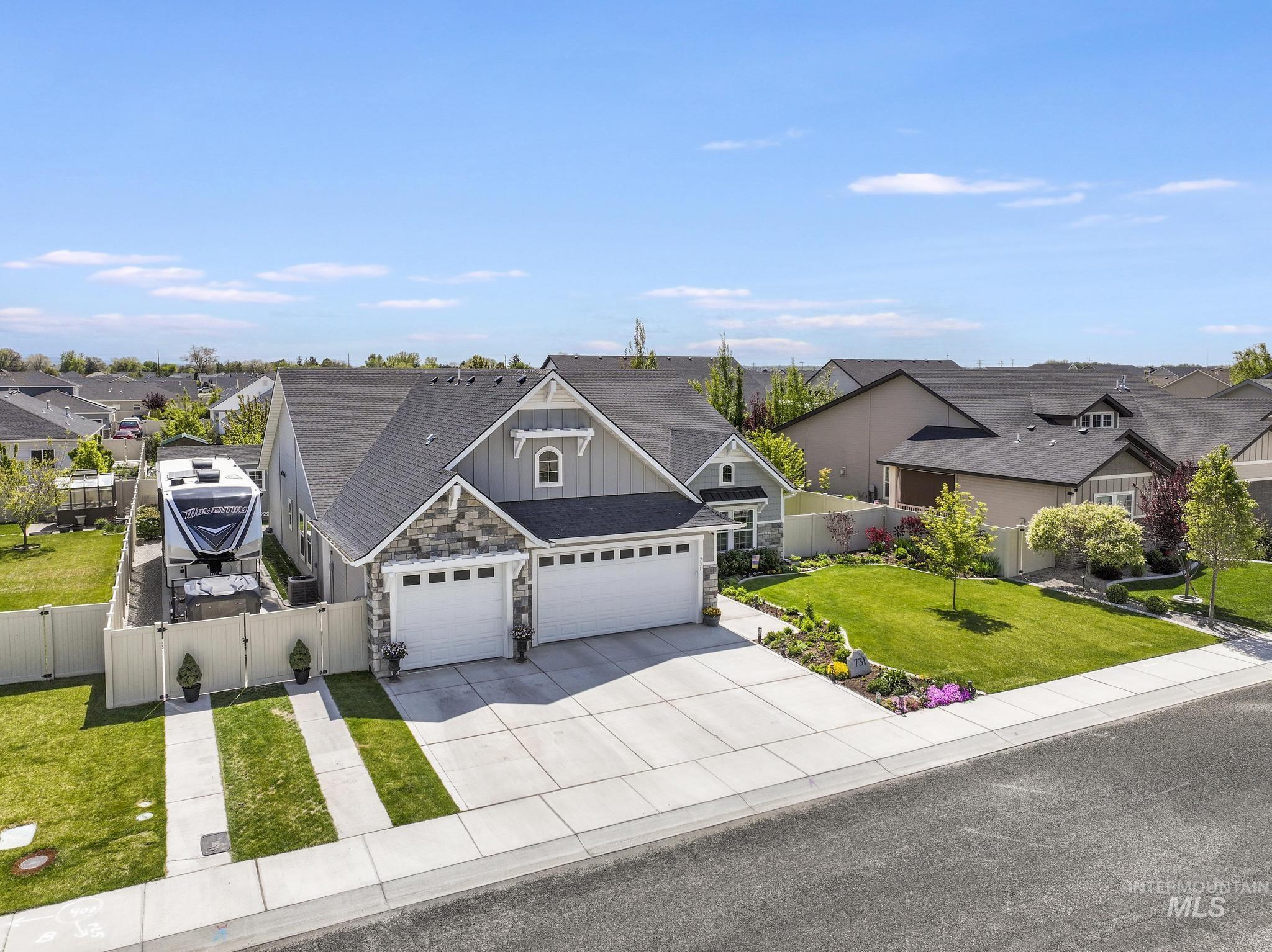 731 Broadmoor Ave, Twin Falls, Idaho 83301-4793, 4 Bedrooms, 3 Bathrooms, Residential For Sale, Price $685,000,MLS 98984323