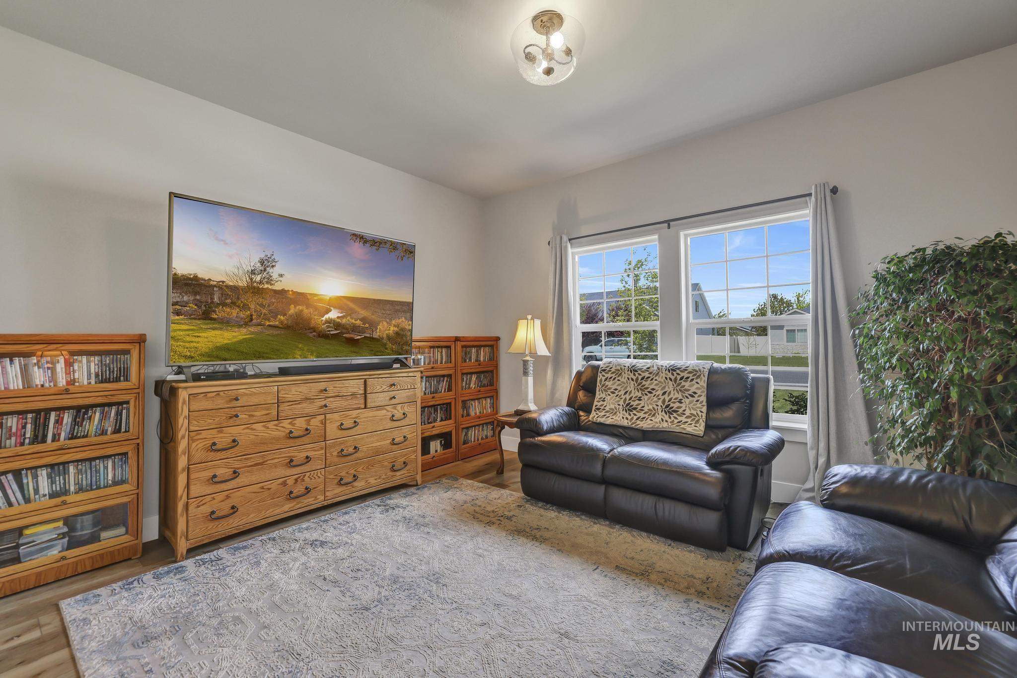 731 Broadmoor Ave, Twin Falls, Idaho 83301-4793, 4 Bedrooms, 3 Bathrooms, Residential For Sale, Price $685,000,MLS 98984323