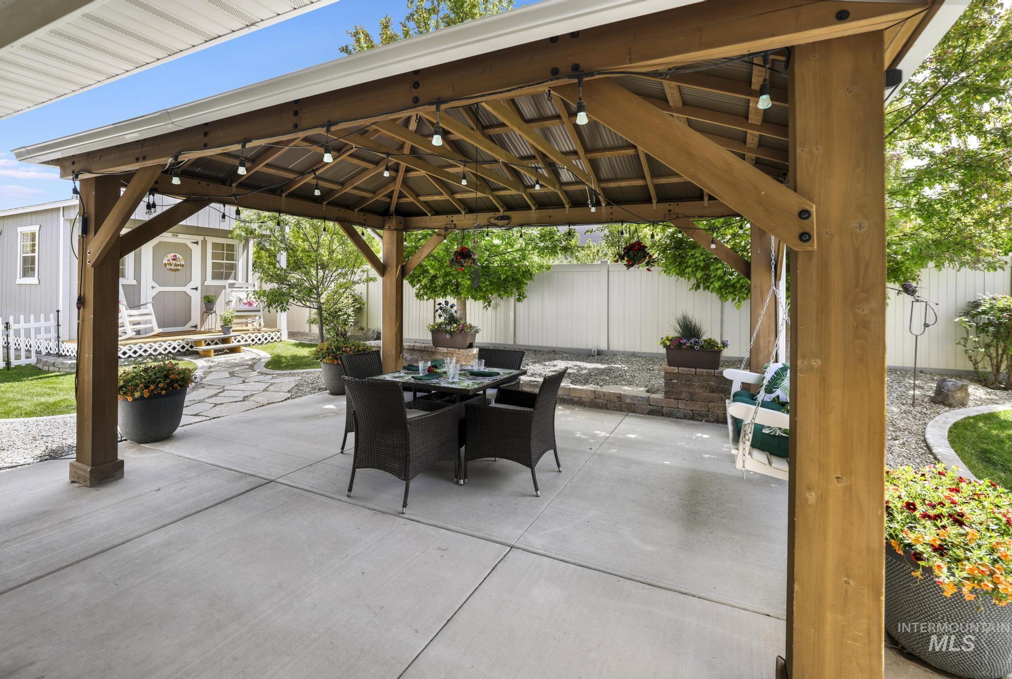 731 Broadmoor Ave, Twin Falls, Idaho 83301-4793, 4 Bedrooms, 3 Bathrooms, Residential For Sale, Price $685,000,MLS 98984323