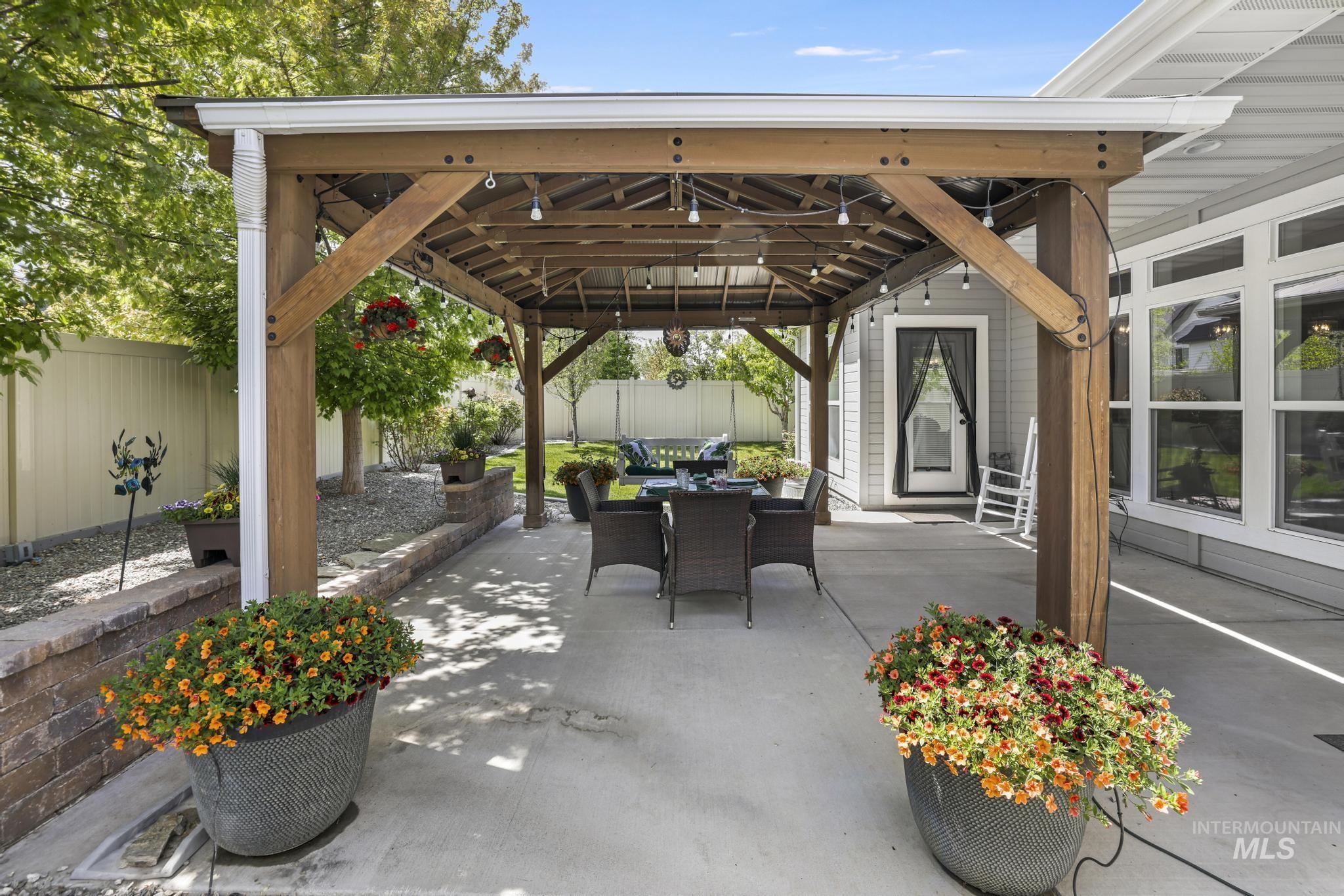 731 Broadmoor Ave, Twin Falls, Idaho 83301-4793, 4 Bedrooms, 3 Bathrooms, Residential For Sale, Price $685,000,MLS 98984323