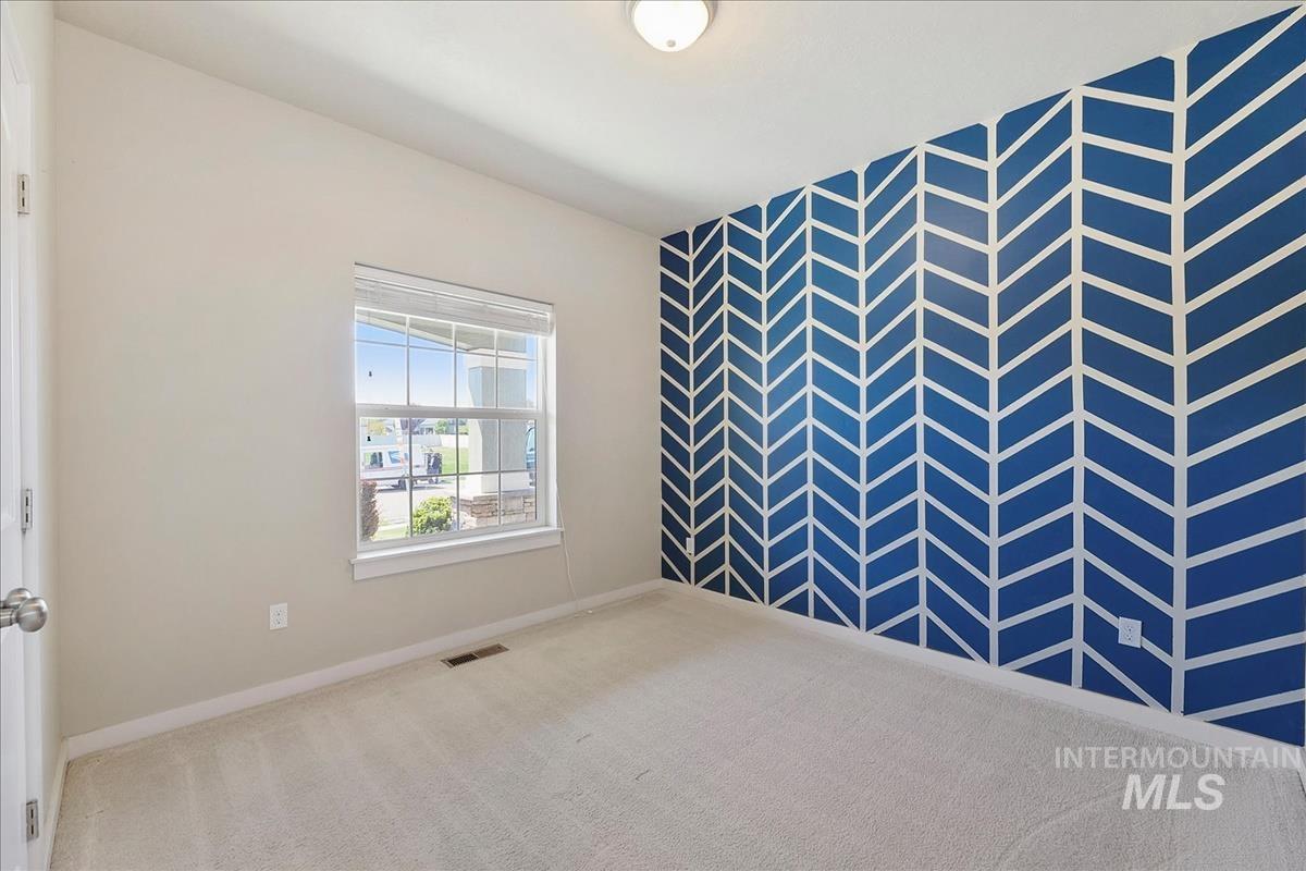 723 E Willow St, Caldwell, Idaho 83605, 3 Bedrooms, 3 Bathrooms, Residential For Sale, Price $520,000, 98984326