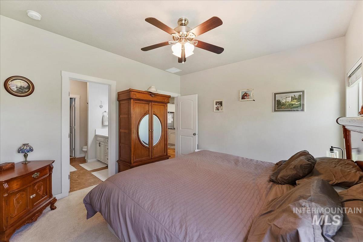 723 E Willow St, Caldwell, Idaho 83605, 3 Bedrooms, 3 Bathrooms, Residential For Sale, Price $520,000, 98984326