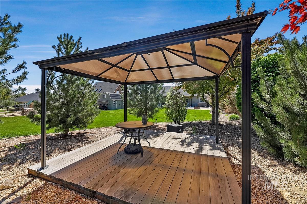 723 E Willow St, Caldwell, Idaho 83605, 3 Bedrooms, 3 Bathrooms, Residential For Sale, Price $520,000, 98984326