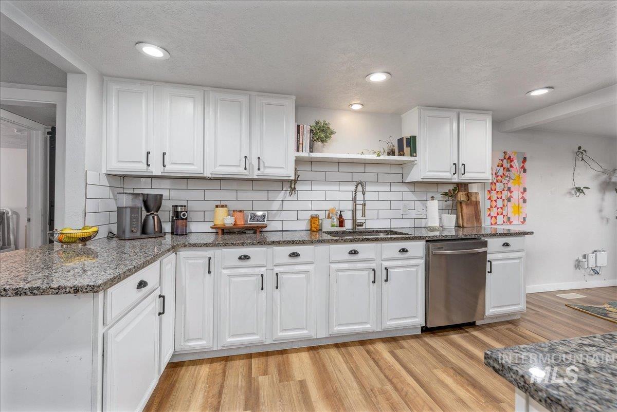 2116 S Pacific St, Boise, Idaho 83705, 3 Bedrooms, 2 Bathrooms, Residential For Sale, Price $475,000,MLS 98984328