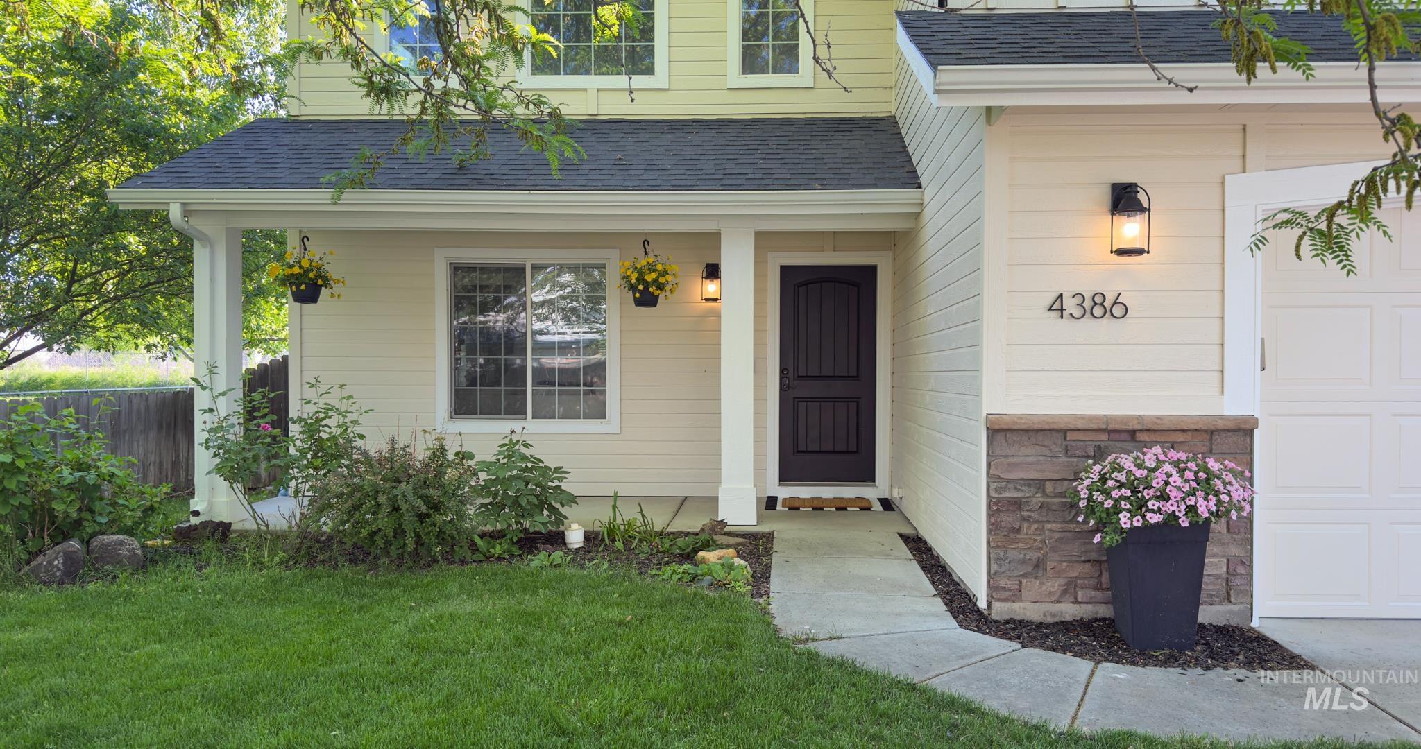 4386 W Newland St, Meridian, Idaho 83642, 4 Bedrooms, 3 Bathrooms, Residential For Sale, Price $624,988, 98984330