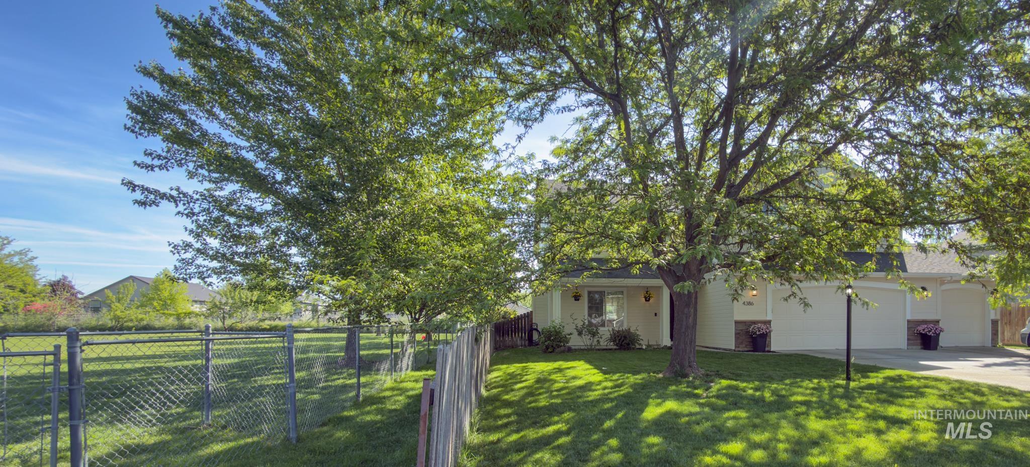 4386 W Newland St, Meridian, Idaho 83642, 4 Bedrooms, 3 Bathrooms, Residential For Sale, Price $624,988, 98984330