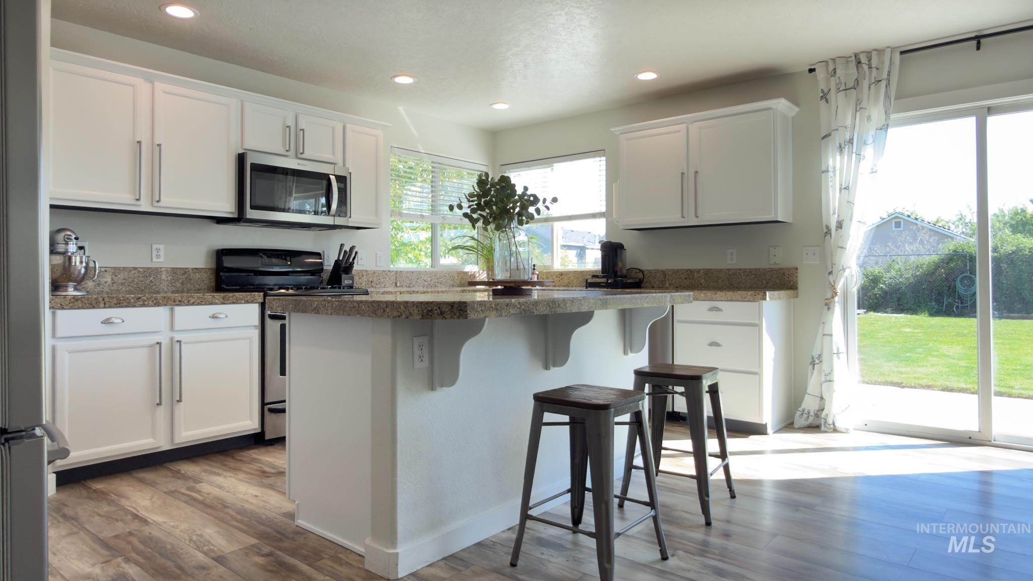 4386 W Newland St, Meridian, Idaho 83642, 4 Bedrooms, 3 Bathrooms, Residential For Sale, Price $624,988, 98984330
