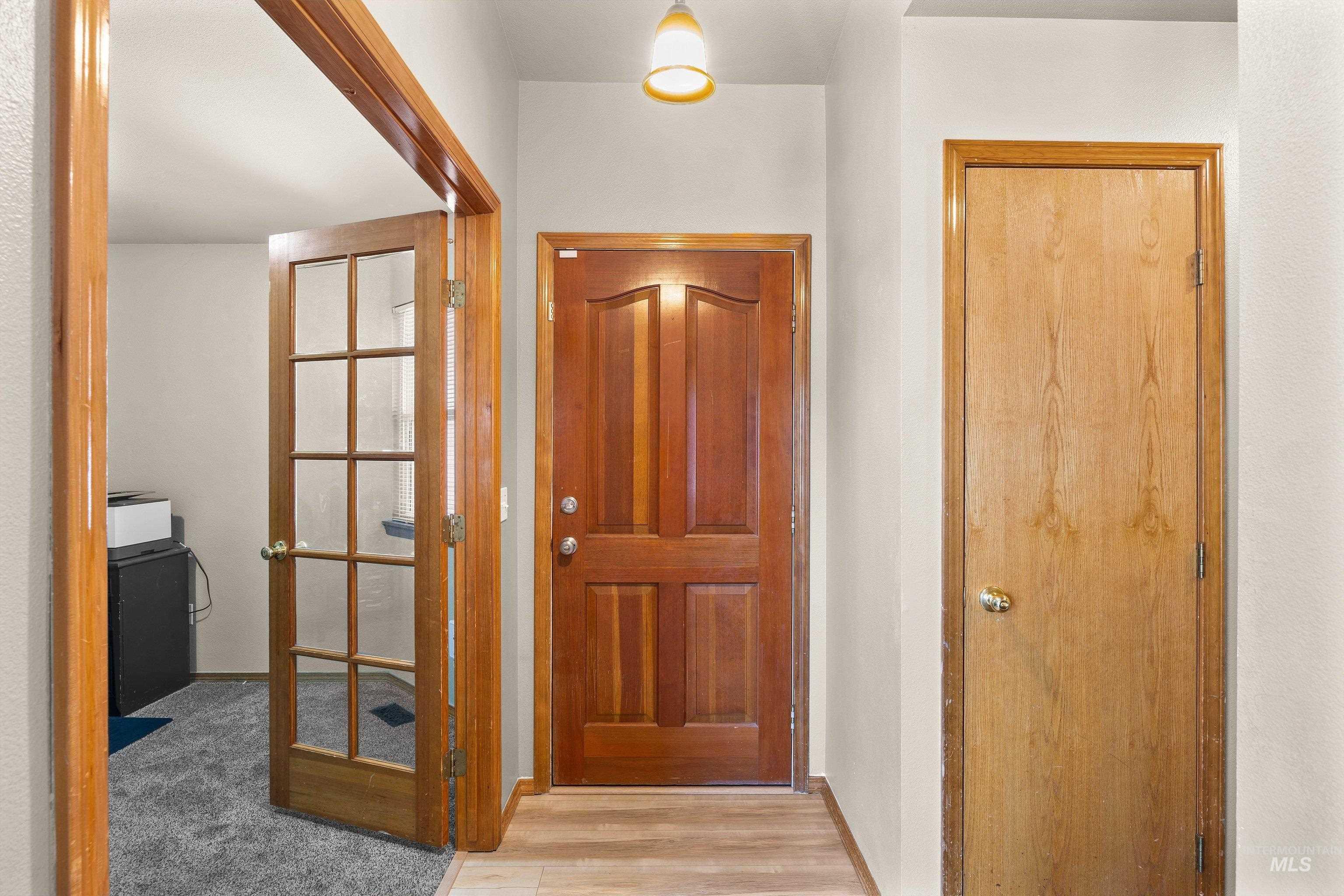 10747 W Irving Ct, Boise, Idaho 83713-0614, 3 Bedrooms, 2 Bathrooms, Residential For Sale, Price $424,900, 98984333