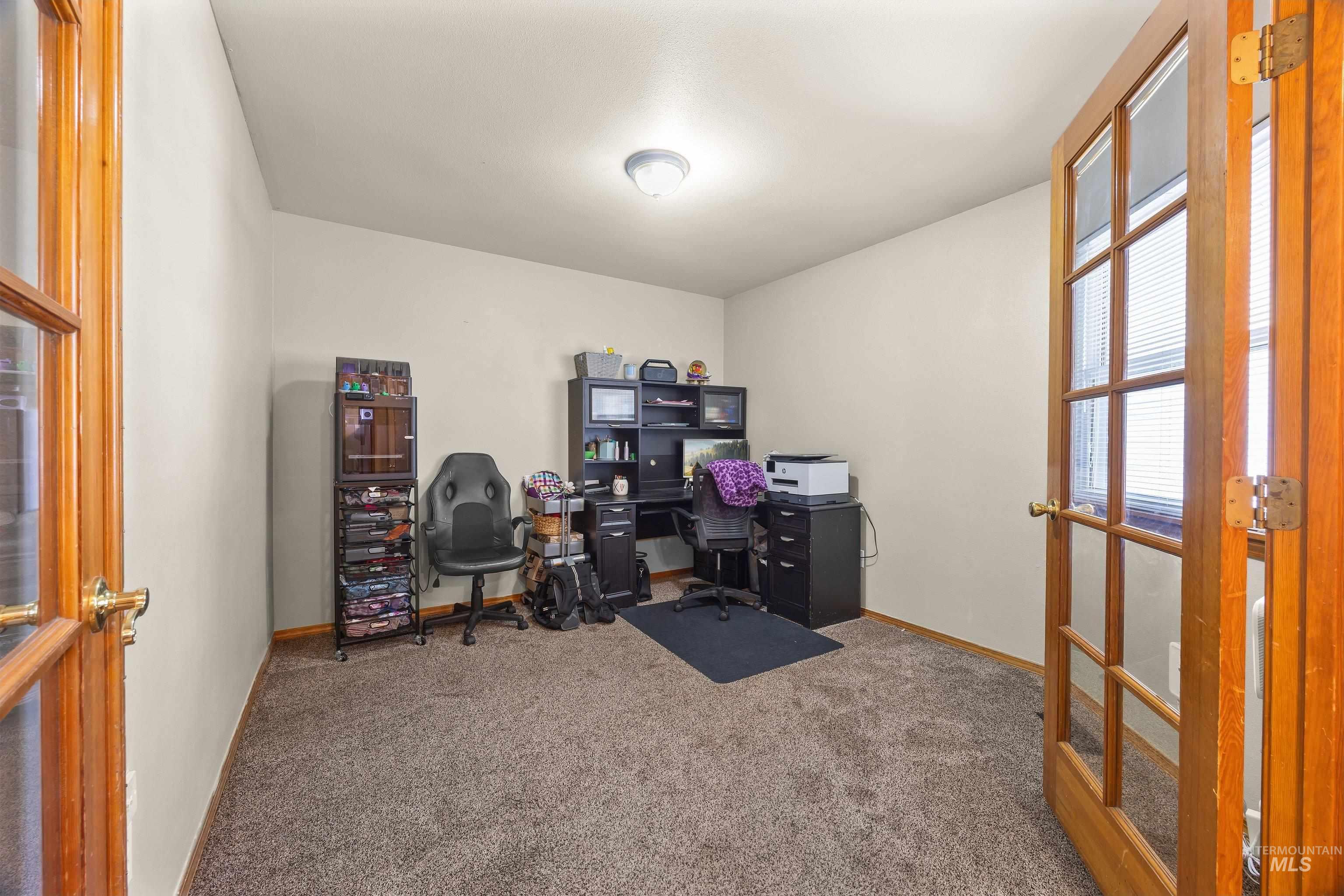 10747 W Irving Ct, Boise, Idaho 83713-0614, 3 Bedrooms, 2 Bathrooms, Residential For Sale, Price $424,900, 98984333