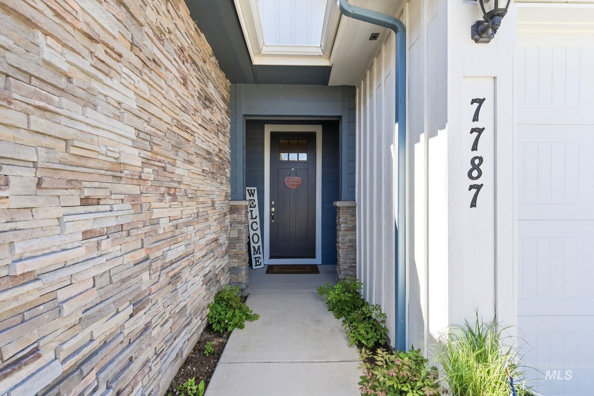 7787 W Belay, Eagle, Idaho 83616, 3 Bedrooms, 3 Bathrooms, Residential For Sale, Price $995,000, 98984334