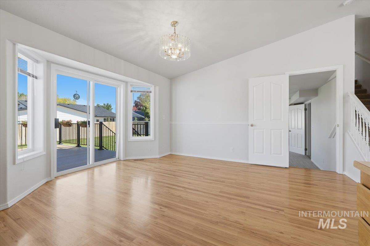 1128 W State St, Meridian, Idaho 83642, 4 Bedrooms, 3 Bathrooms, Residential For Sale, Price $565,000,MLS 98984336