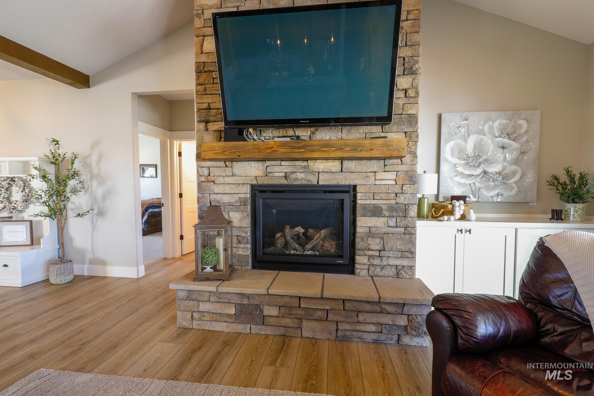 2369 SW 1st Ave, Fruitland, Idaho 83619-3600, 3 Bedrooms, 2.5 Bathrooms, Residential For Sale, Price $999,000, 98984337